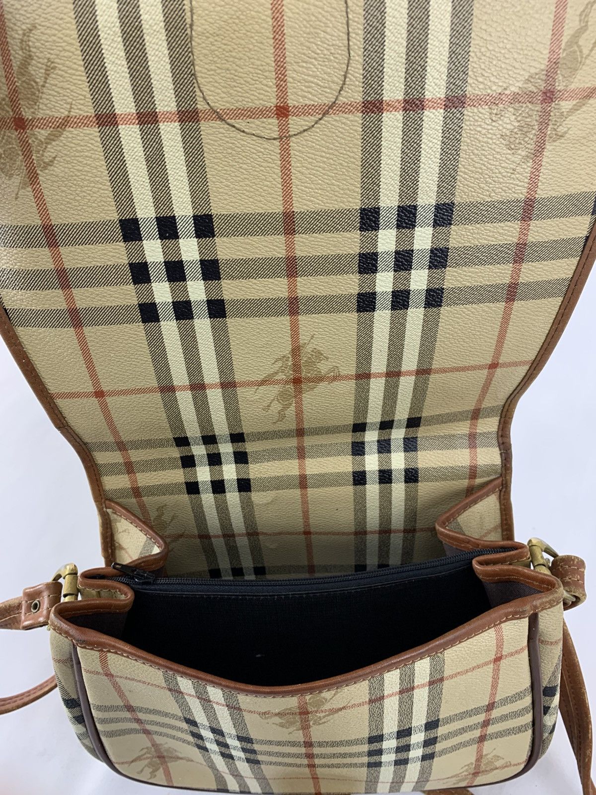 Burberry Burberrys London Leather Shoulder Bag Nova Checked Monogram Size ONE SIZE - 8 Thumbnail