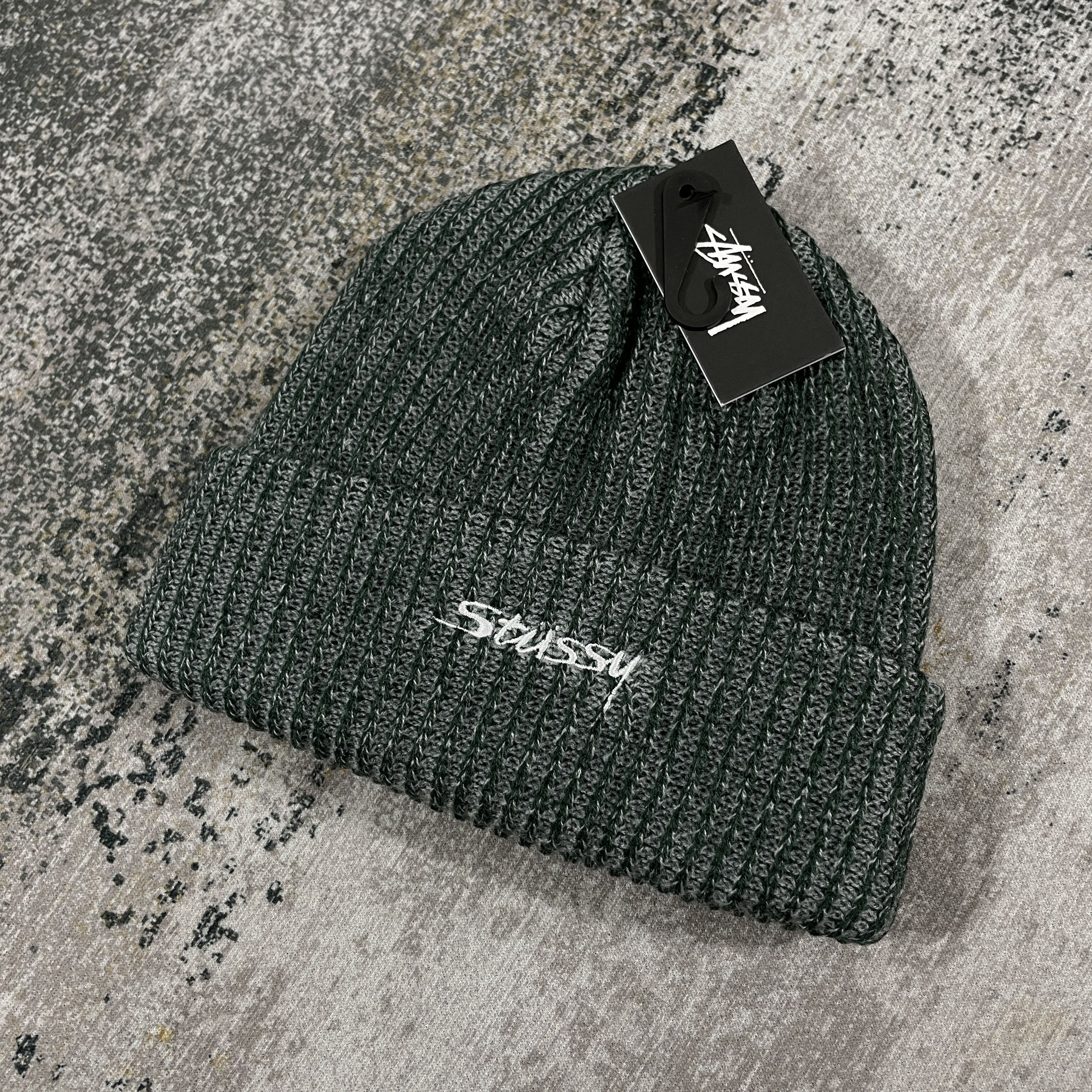 Other STUSSY SHORT BEANIE - " TWO TONE " Size ONE SIZE - 1 Thumbnail
