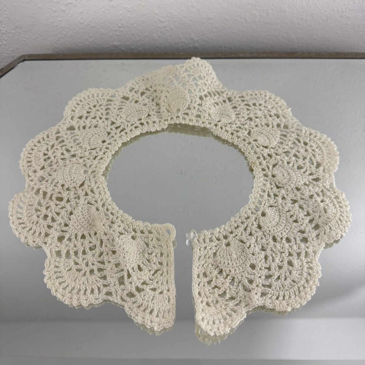 Vintage Vintage Handmade Ivory Crochet Lace Victorian Doily Collar Size ONE SIZE - 6 Thumbnail