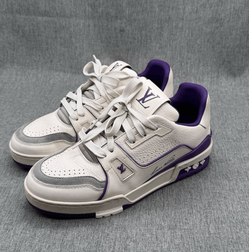 Louis Vuitton Louis Vuitton Low-Top Sneakers Size US 7 / IT 37 - 1 Thumbnail