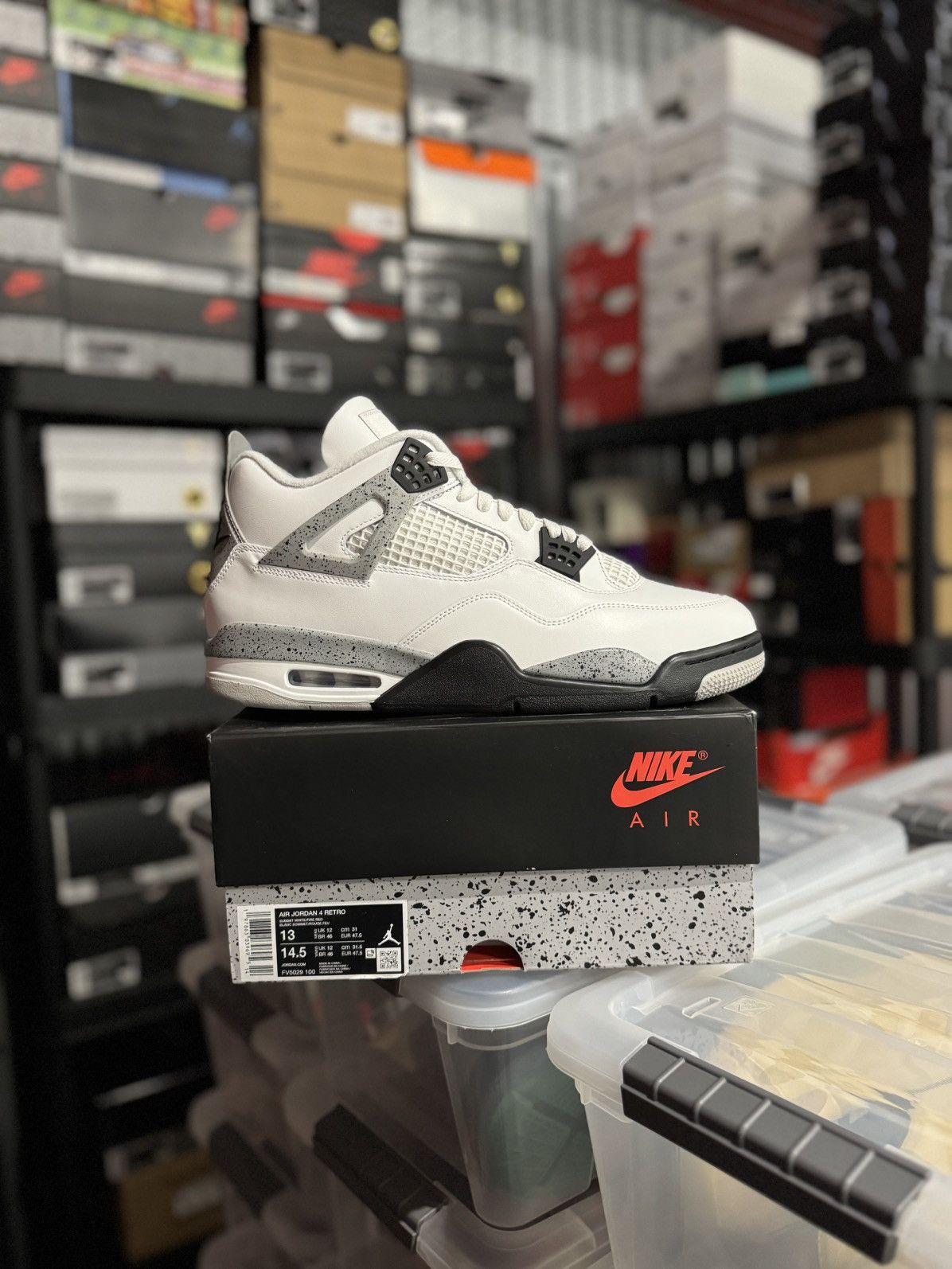 Jordan Brand Jordan 4 Retro OG White Cement 2025 Size 13 Size US 13 / EU 46 - 1 Thumbnail