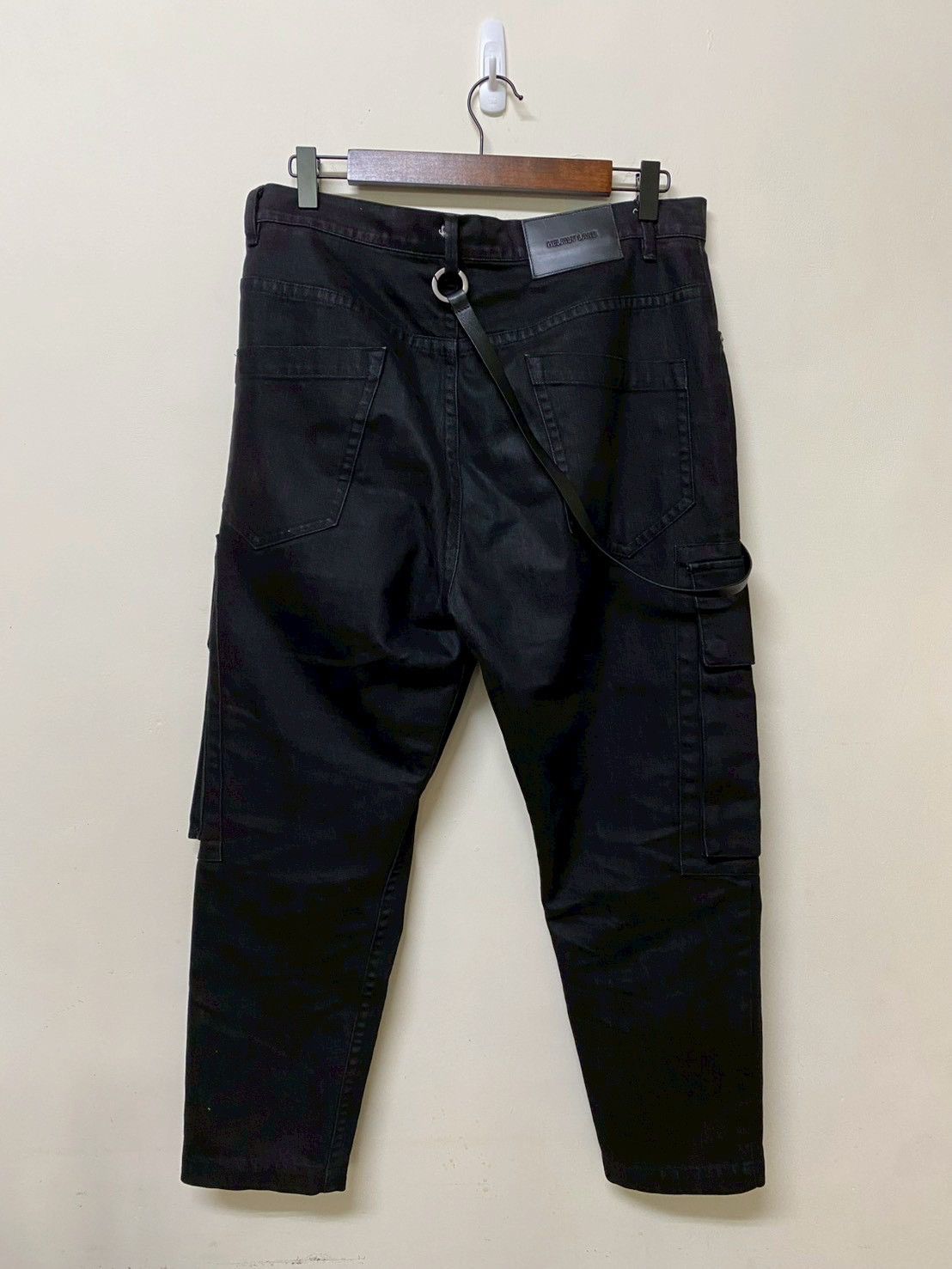 Helmut Lang Helmut Lang cropped cargo jeans Size US 30 / EU 46 - 2 Thumbnail