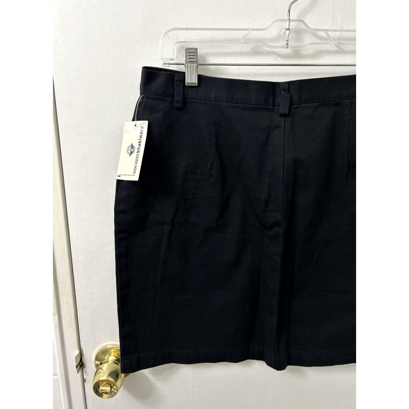 Dockers VINTAGE Dockers Skirt Womens 14 Black Mini Twill 100% Cotton NWT Zipper Button Pockets 90s Classic Short 90s Womens Size 36" / US 14 / IT 50 - 7 Thumbnail