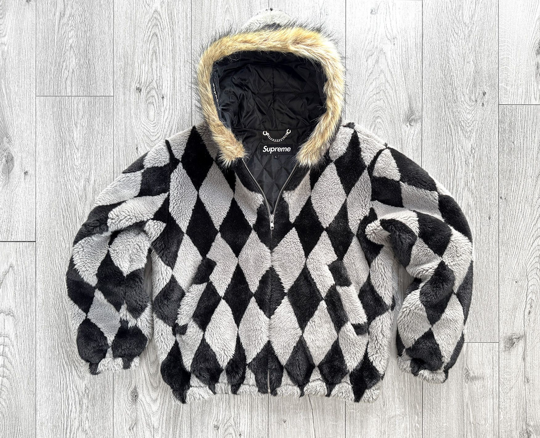 【M】Supreme Diamond Faux Fur Jacket グレー Supreme Diamond Faux Fur jacket AW18 – SARUGENERAL
