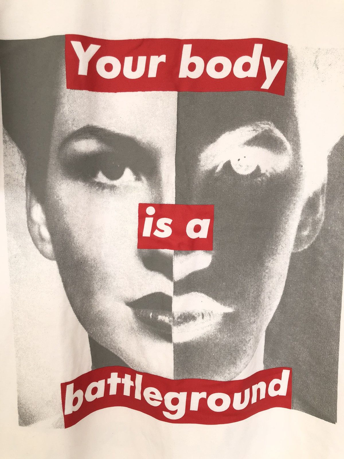 Barbara Kruger Vintage BARBARA KRUGER POP ART Tee Size US XL / EU 56 / 4 - 4 Thumbnail