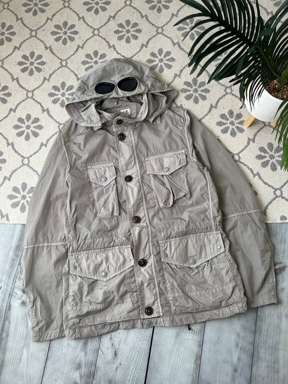 Cp company chrome nylon jacket best sale