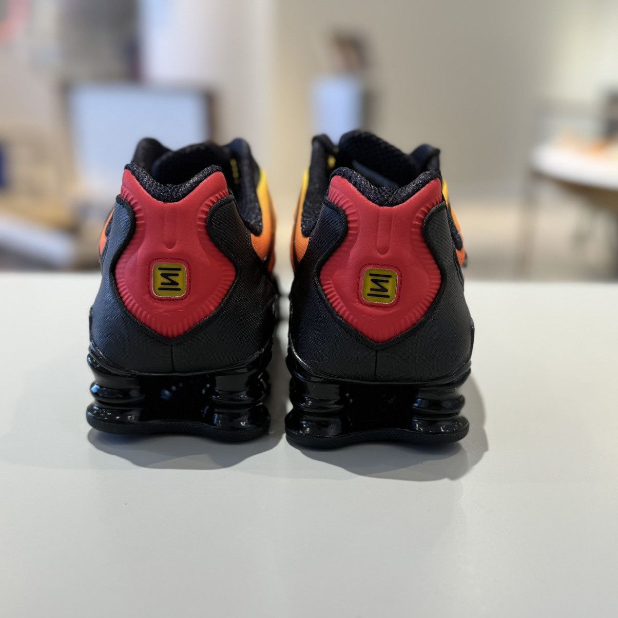 Nike Nike Shox TL Sunrise Size US 9.5 / EU 42-43 - 5 Thumbnail