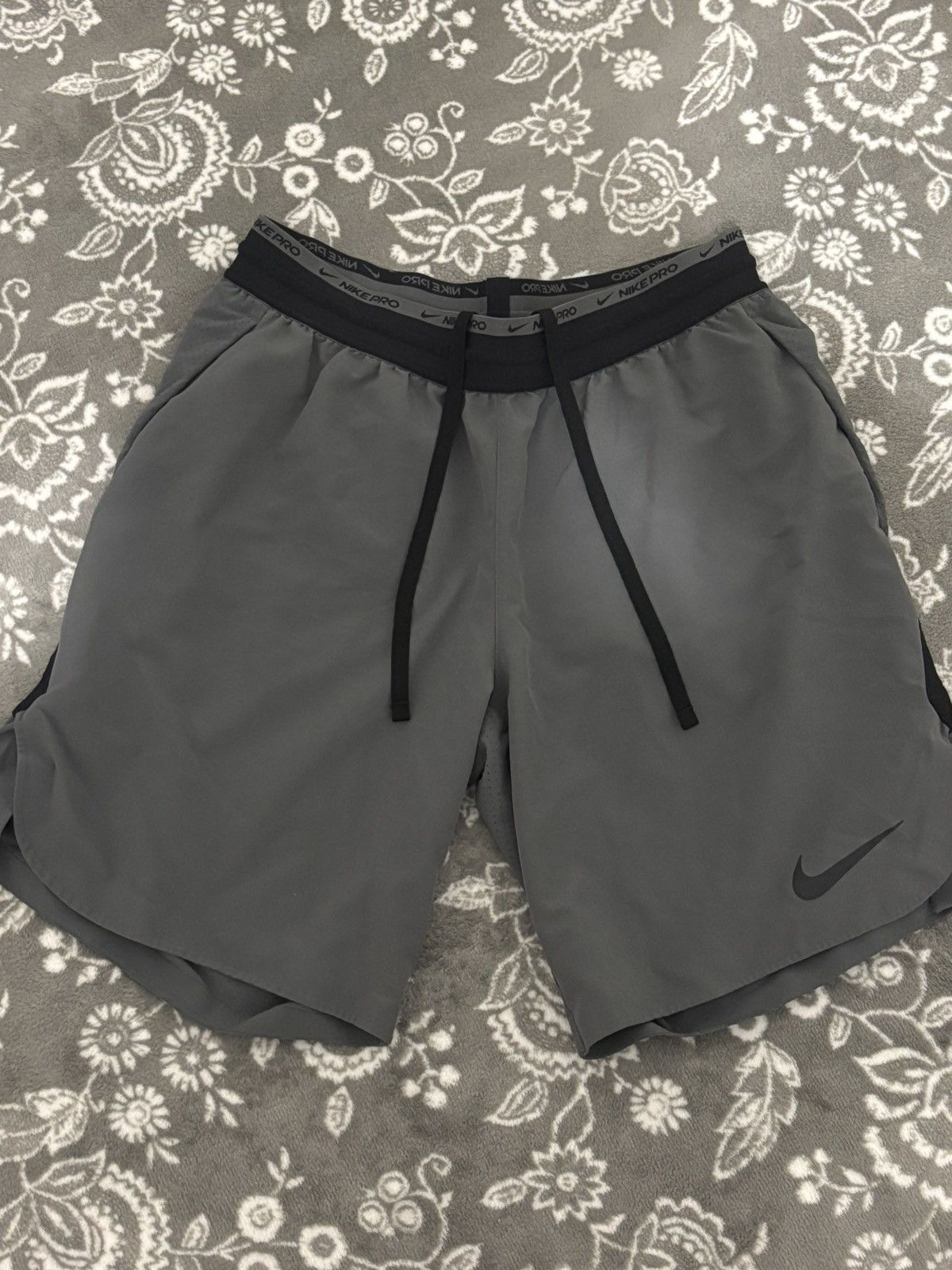 Nike Nike Pro Athletic Shorts Size US 30 / EU 46 - 1 Thumbnail