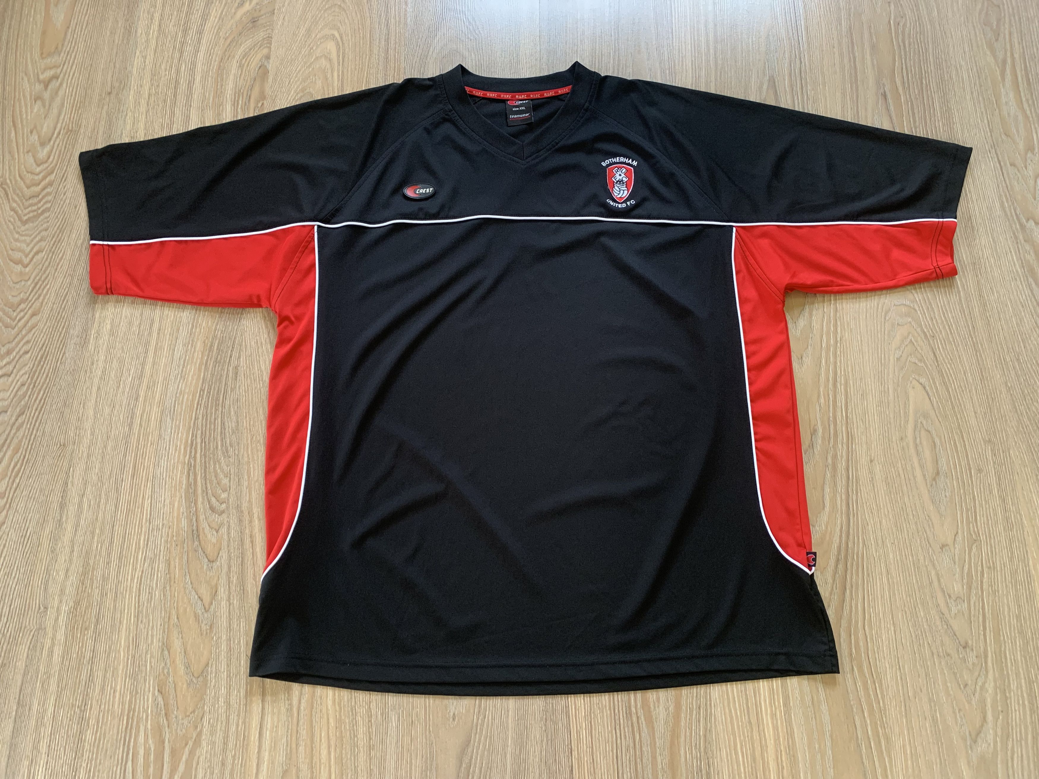 Vintage Crest Roterham Training T Shirt Size US XXL / EU 58 / 5 - 2 Thumbnail