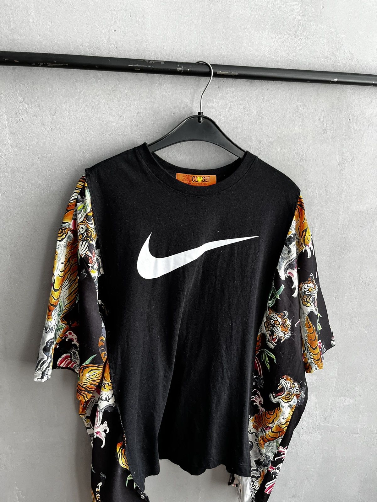 Designer × Nike Nike 2ndcloset castom t shirt Size US L / EU 52-54 / 3 - 2 Thumbnail