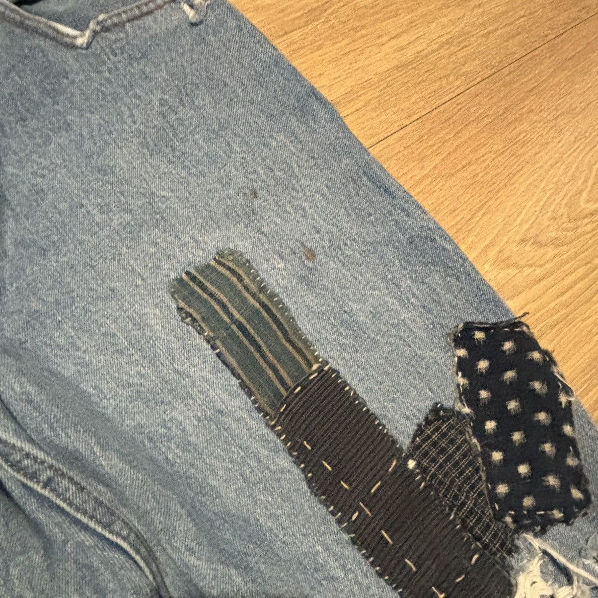 Levi's Custom Levi’s 550 Sashiko Patchwork Denim Jeans Distressed Size US 32 / EU 48 - 2 Thumbnail
