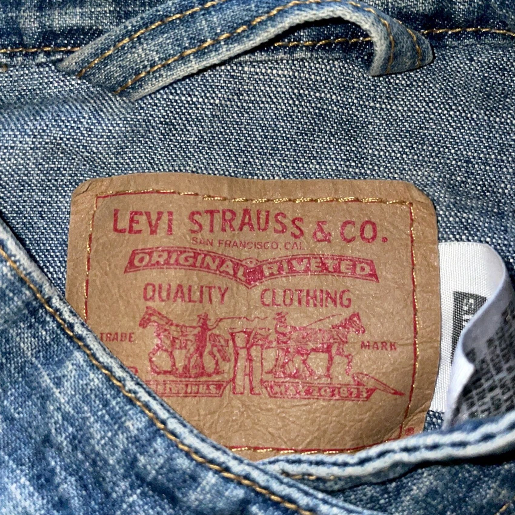 Levi's Levi's blue denim jacket Womens M snap button jacket Casual Denim Basic Jacket Mens? Ladies? Size M / US 6-8 / IT 42-44 - 3 Thumbnail