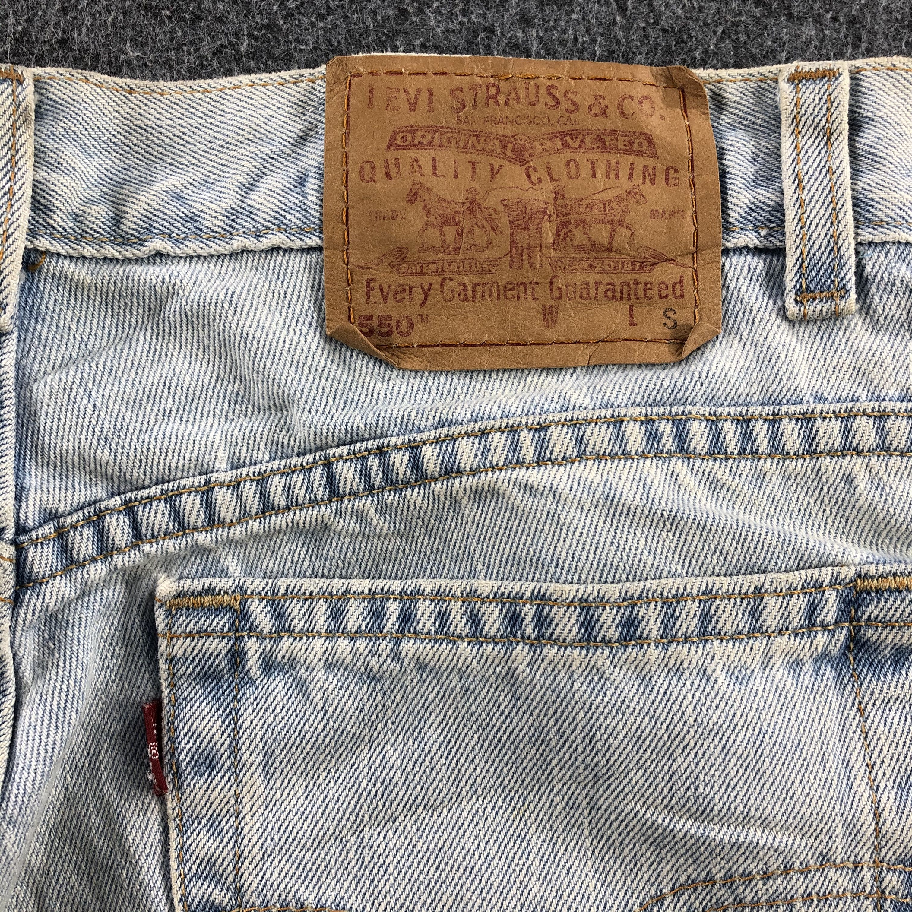 Levi's Vintage 90s Light Wash Levis 550 Jeans-J1241 Size US 32 / EU 48 - 5 Thumbnail