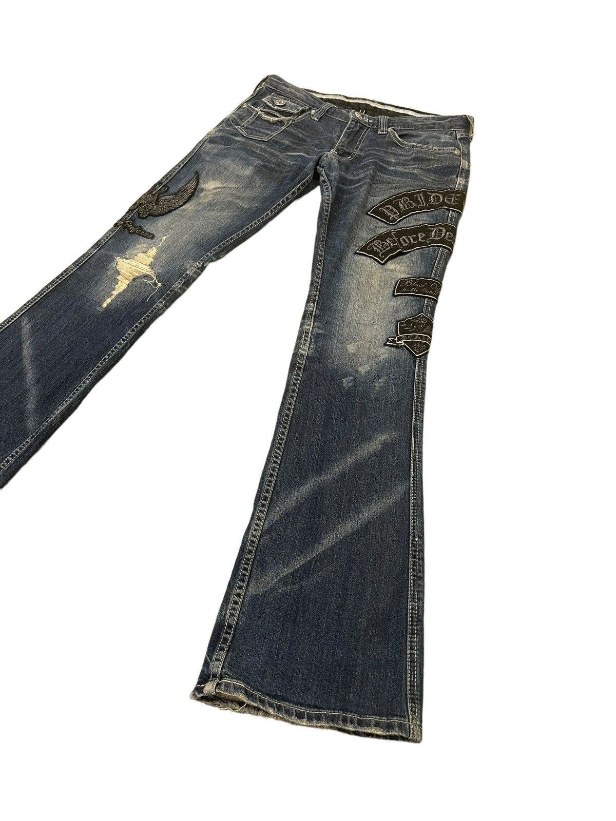 Japanese Brand Flare Jeans Army of No Faded Distress Low Rise Boot Cut 8🟦8 Size US 30 / EU 46 - 3 Thumbnail