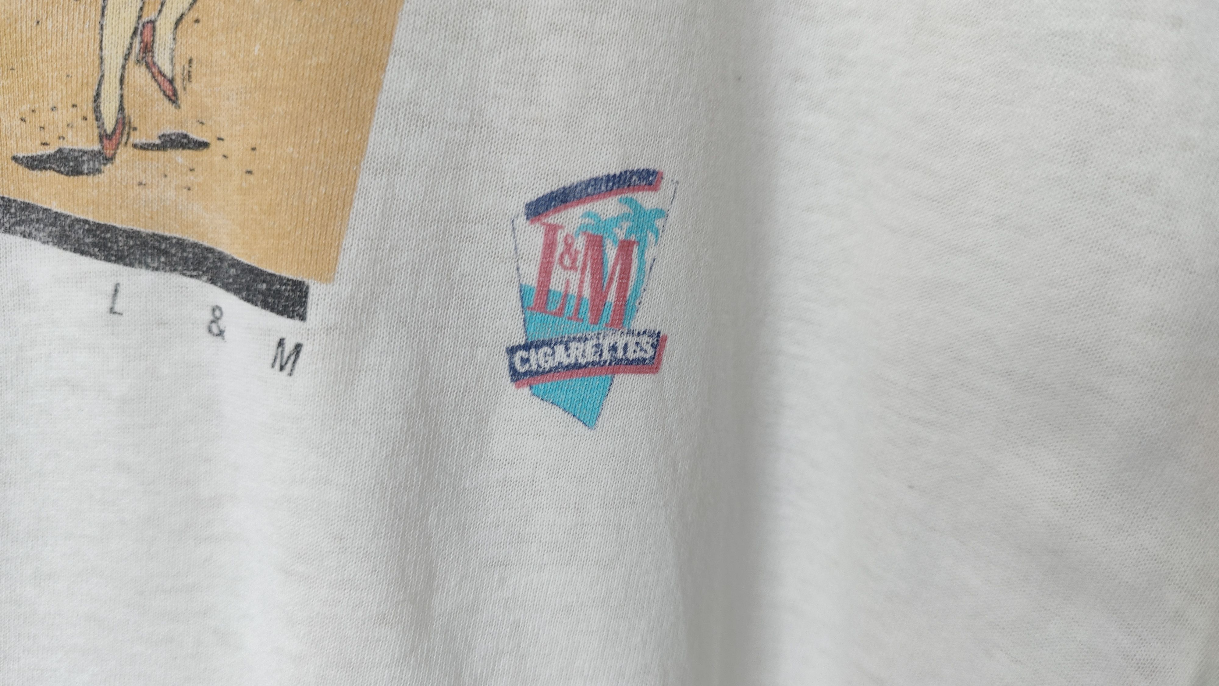 Vintage L&M Cigarettes 80s Do The Funky Chicken Vintage Tshirt Size US XL / EU 56 / 4 - 4 Thumbnail