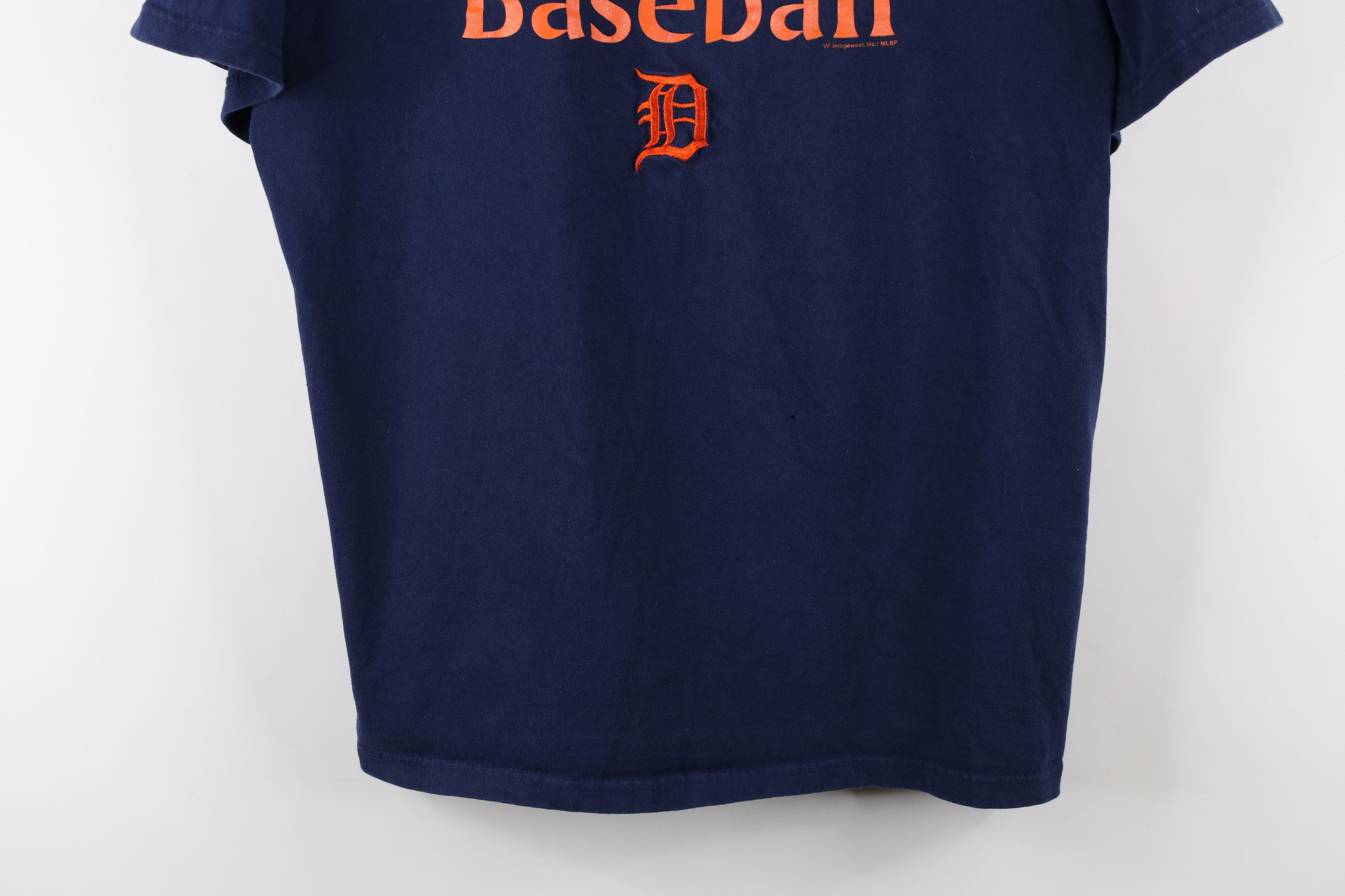 Vintage Vintage Y2K Spell Out Detroit Tigers Baseball T-Shirt Blue Size US L / EU 52-54 / 3 - 3 Thumbnail