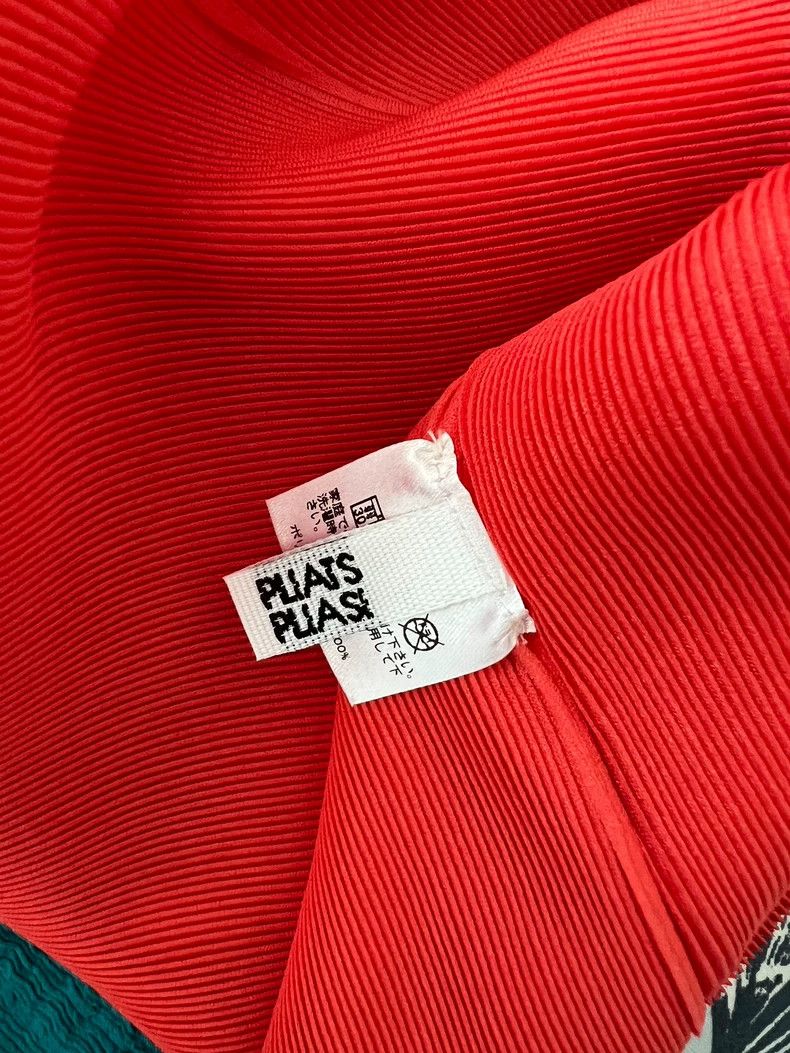 Issey Miyake issey miyake Watermelon red short-sleeved shirt 2505-Nextar Size S / US 4 / IT 40 - 2 Thumbnail