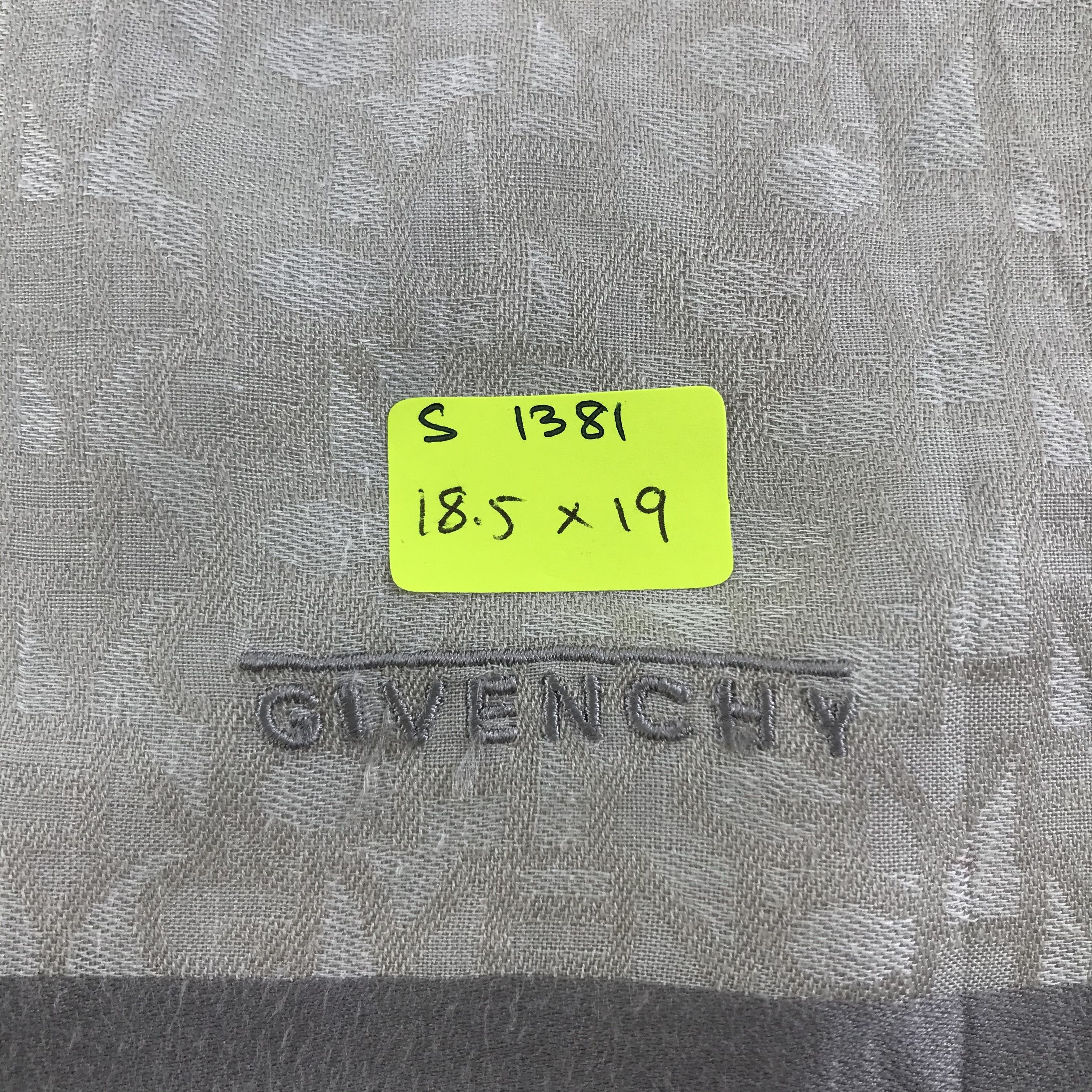 Vintage Givenchy Bandana / Handkerchief / Neckerchief - S1381 Size ONE SIZE - 5 Thumbnail