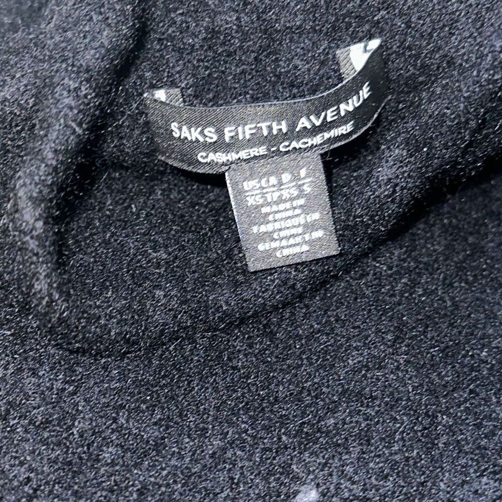 Saks Fifth Avenue Saks Fifth Avenue Cashmere Black Turtleneck | Sz XS Size XS / US 0-2 / IT 36-38 - 4 Thumbnail