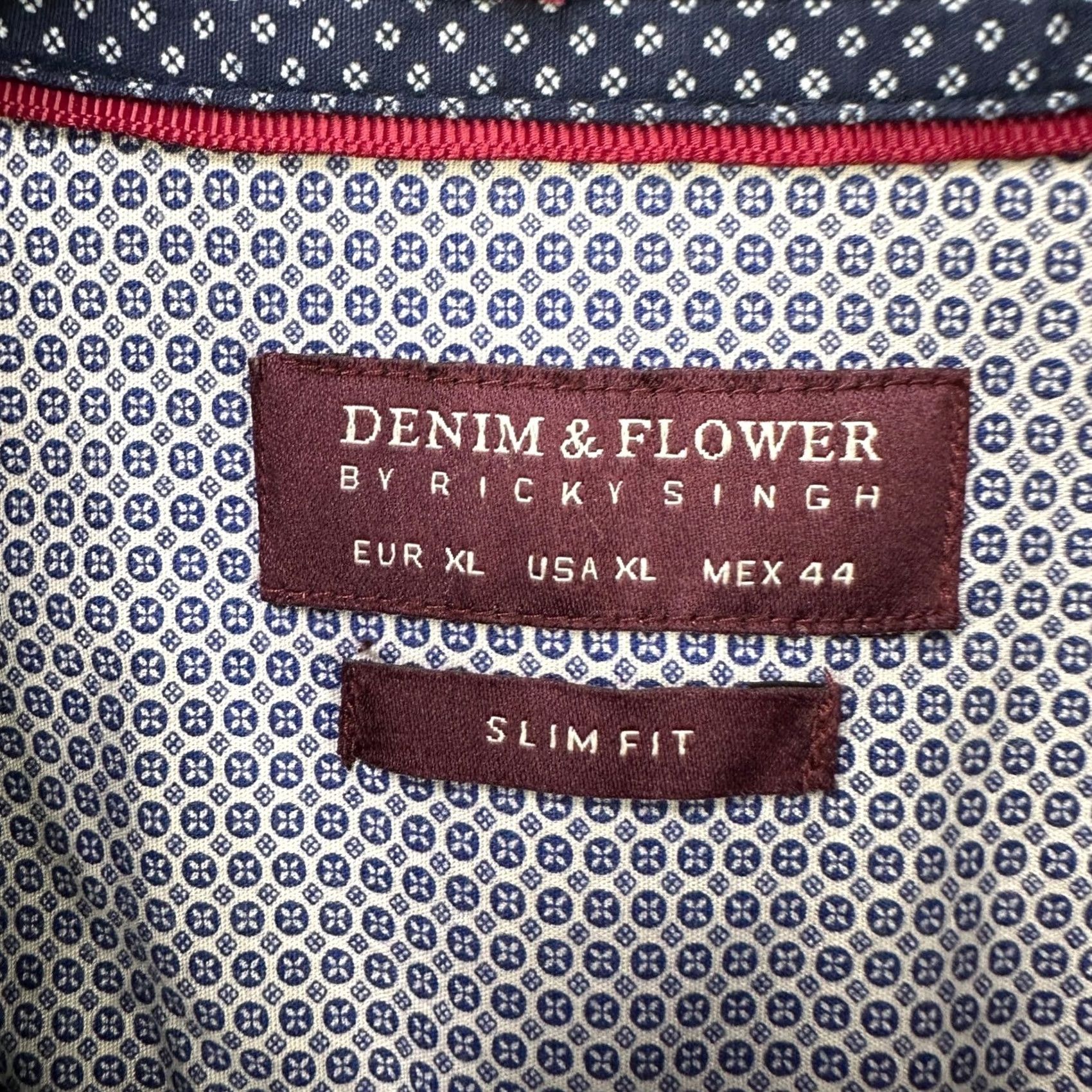 Denime Denim Flower Ricky Singh Shirt Button Down Men XL Blue Dots Slim Fit Short Sleeve Button-Up Casual Shirt Size US XL / EU 56 / 4 - 6 Thumbnail