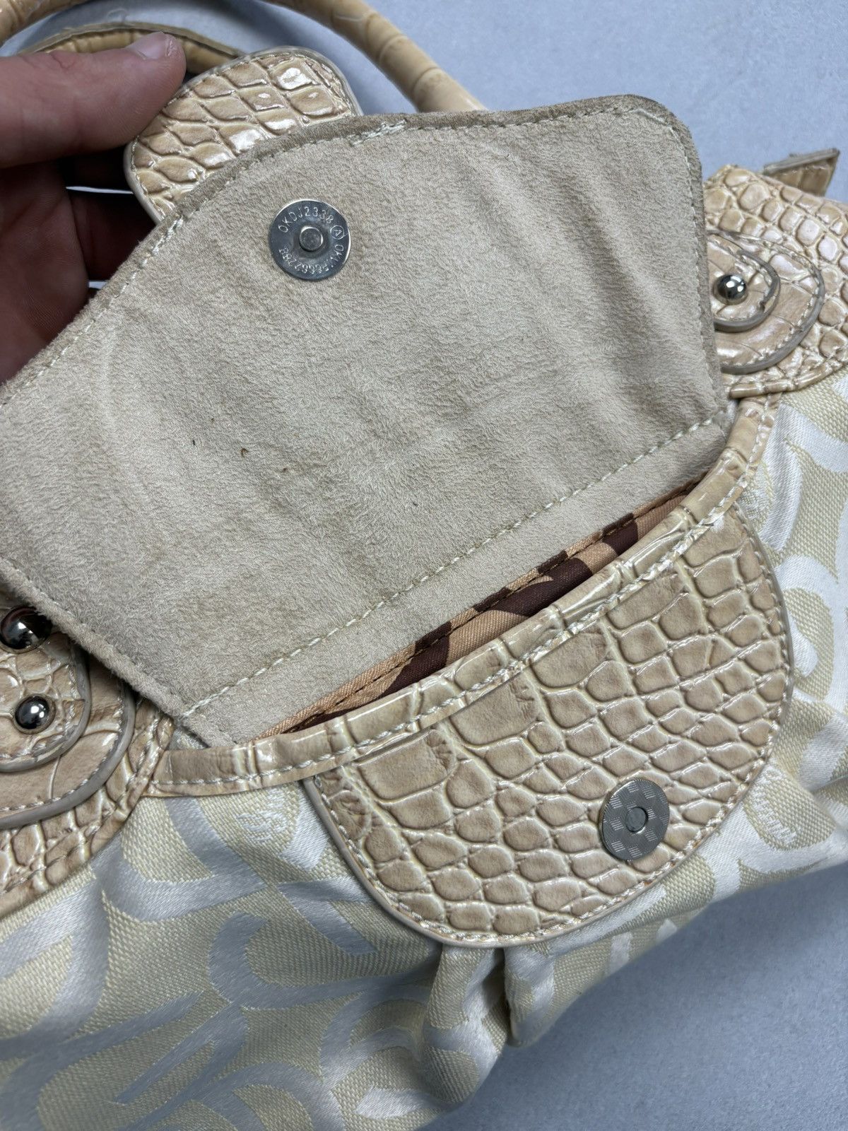Designer Y2K Gussaci Rare Monogram Logo Faux Croc Handle Bag 2000s Size ONE SIZE - 10 Thumbnail