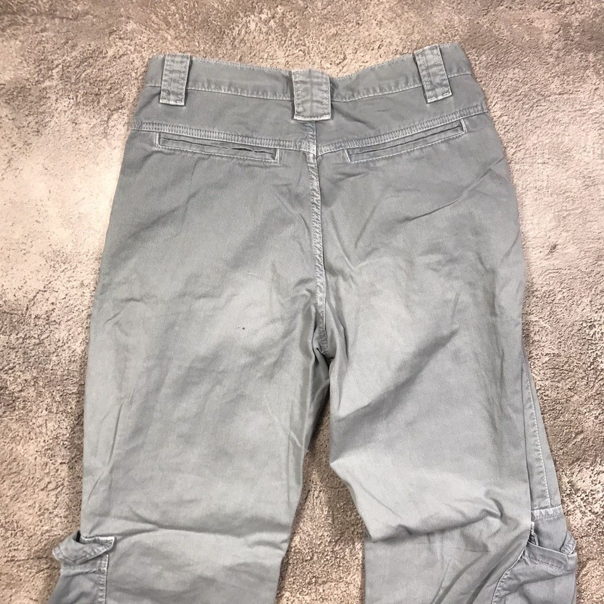 Vintage Y2K Distressed Baggy Cargo Pants Thrashed Techwear Logo 26 Size US 26 / EU 42 - 6 Thumbnail