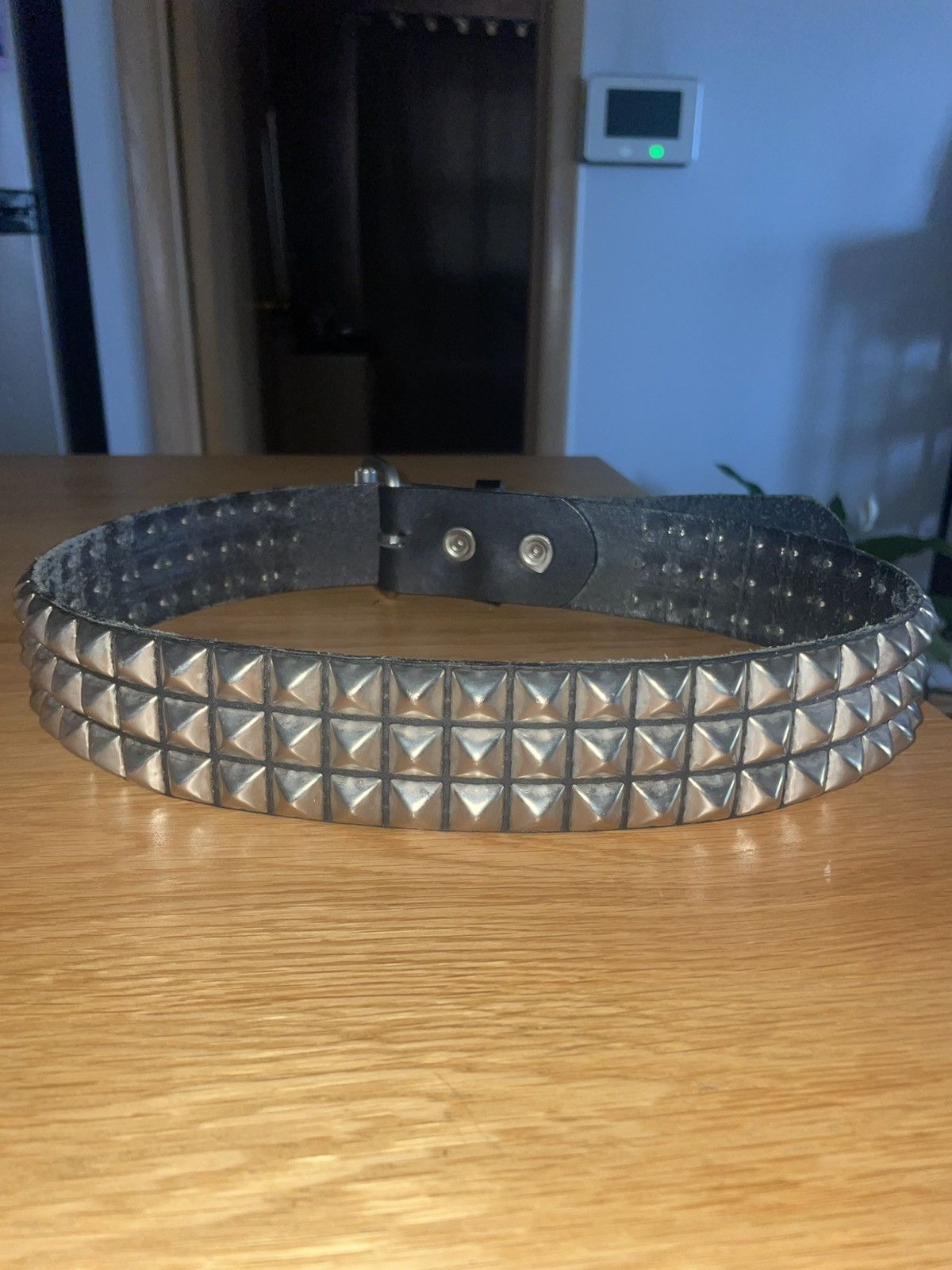 Other Black silver studded leather belt Size 28 - 5 Thumbnail