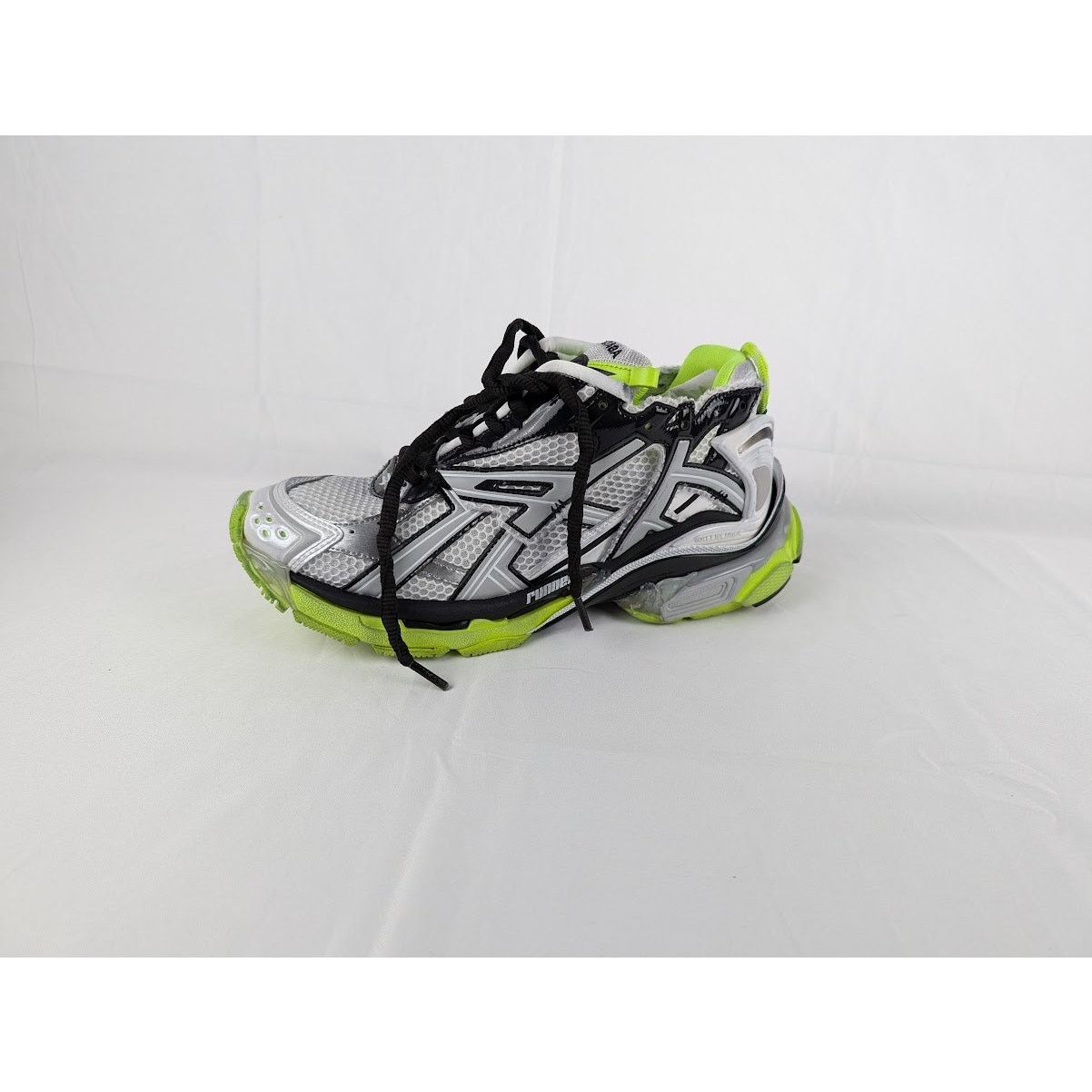 Balenciaga o1rshd1 Runner Sneakers in Multicolor Size US 9 / EU 42 - 1 Thumbnail