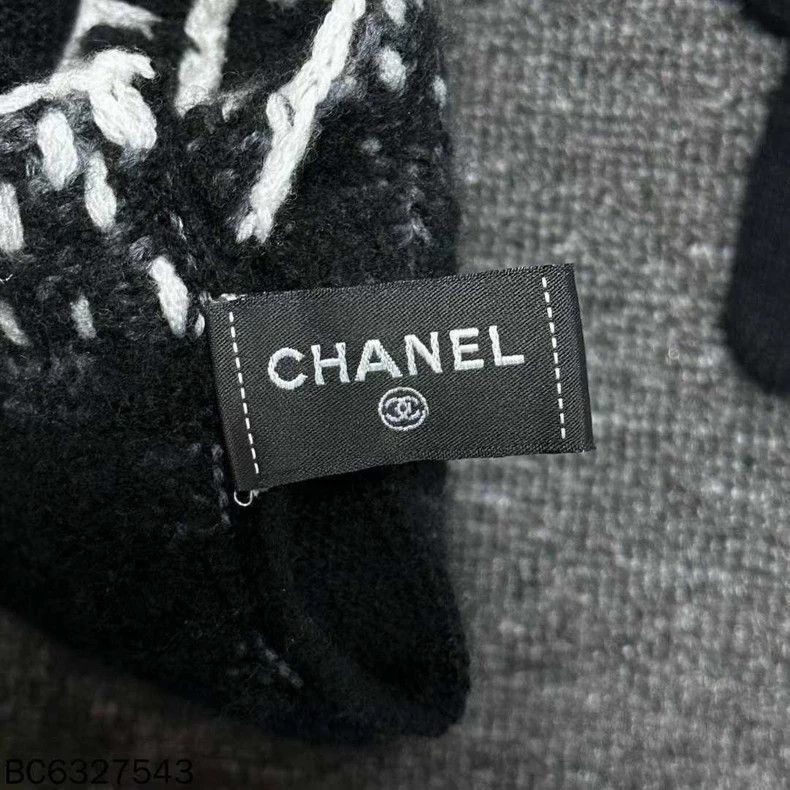Chanel Chanel Cashmere Gloves with Double C Logo -2505 Size ONE SIZE - 5 Thumbnail