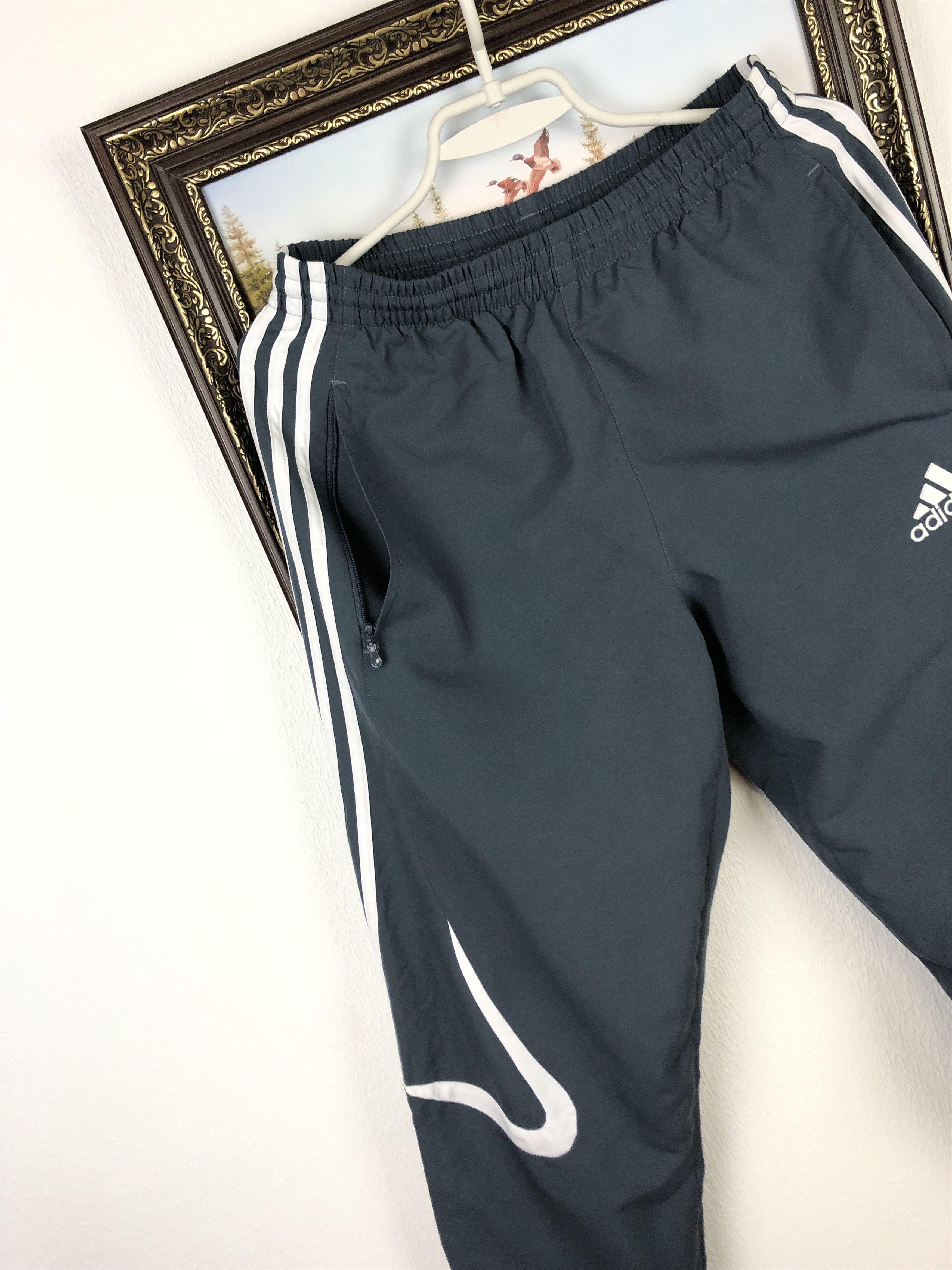 Adidas Vintage Adidas Hungary Football Suit Set Jacket Pants Track Size US S / EU 44-46 / 1 - 9 Thumbnail