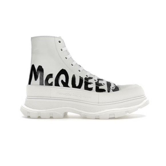 Alexander McQueen Alexander McQueen Tread Slick Graffiti Leather Boots White B Size US 10 / EU 43 - 1 Thumbnail
