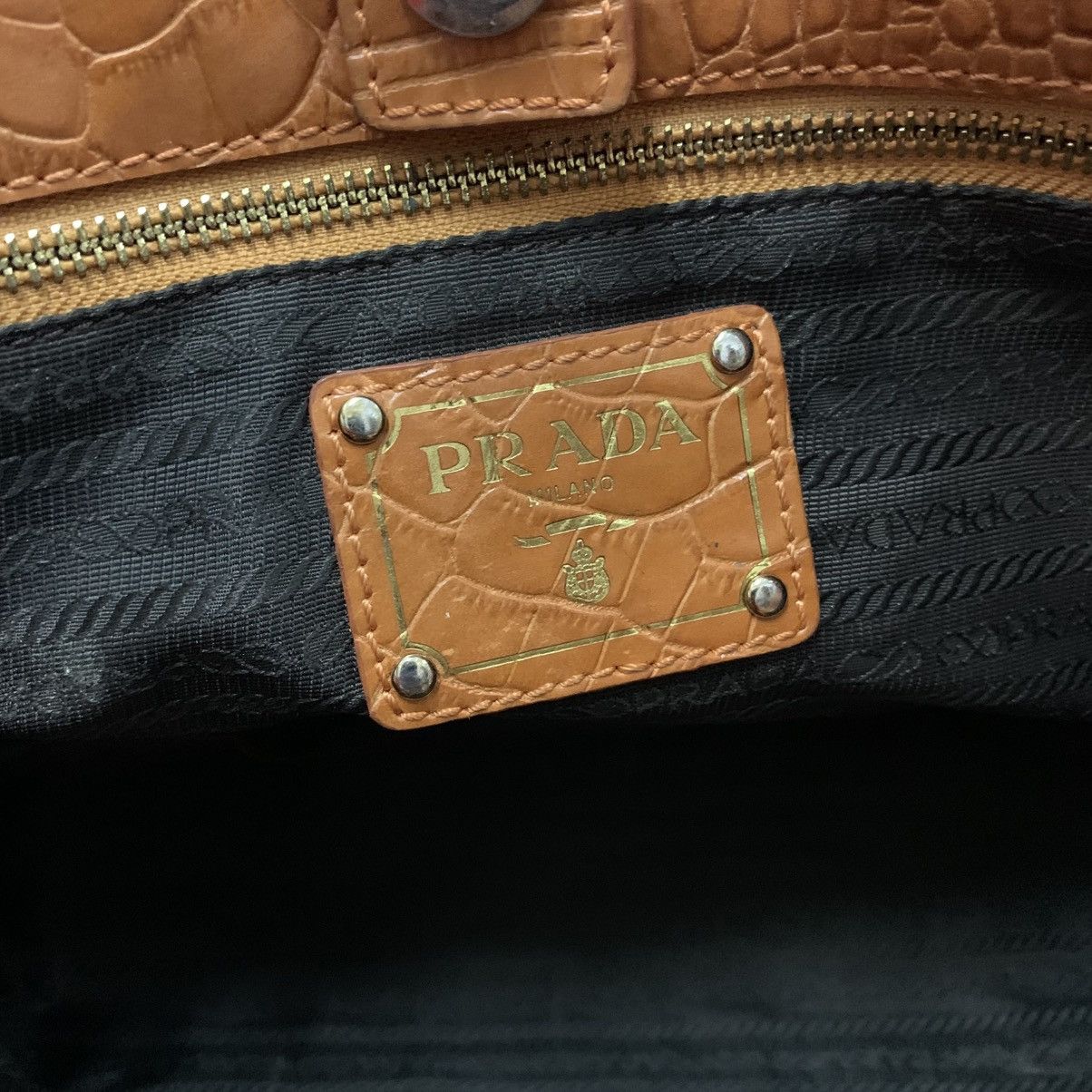 Prada Prada Leather Tote Bag Size ONE SIZE - 10 Thumbnail