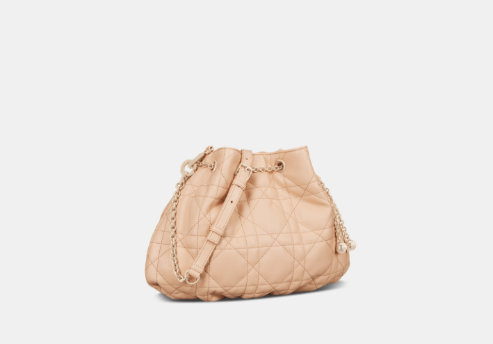 o1w1db10624 Size: OS / Lambskin Medium Ammi Bag in Sand Pink