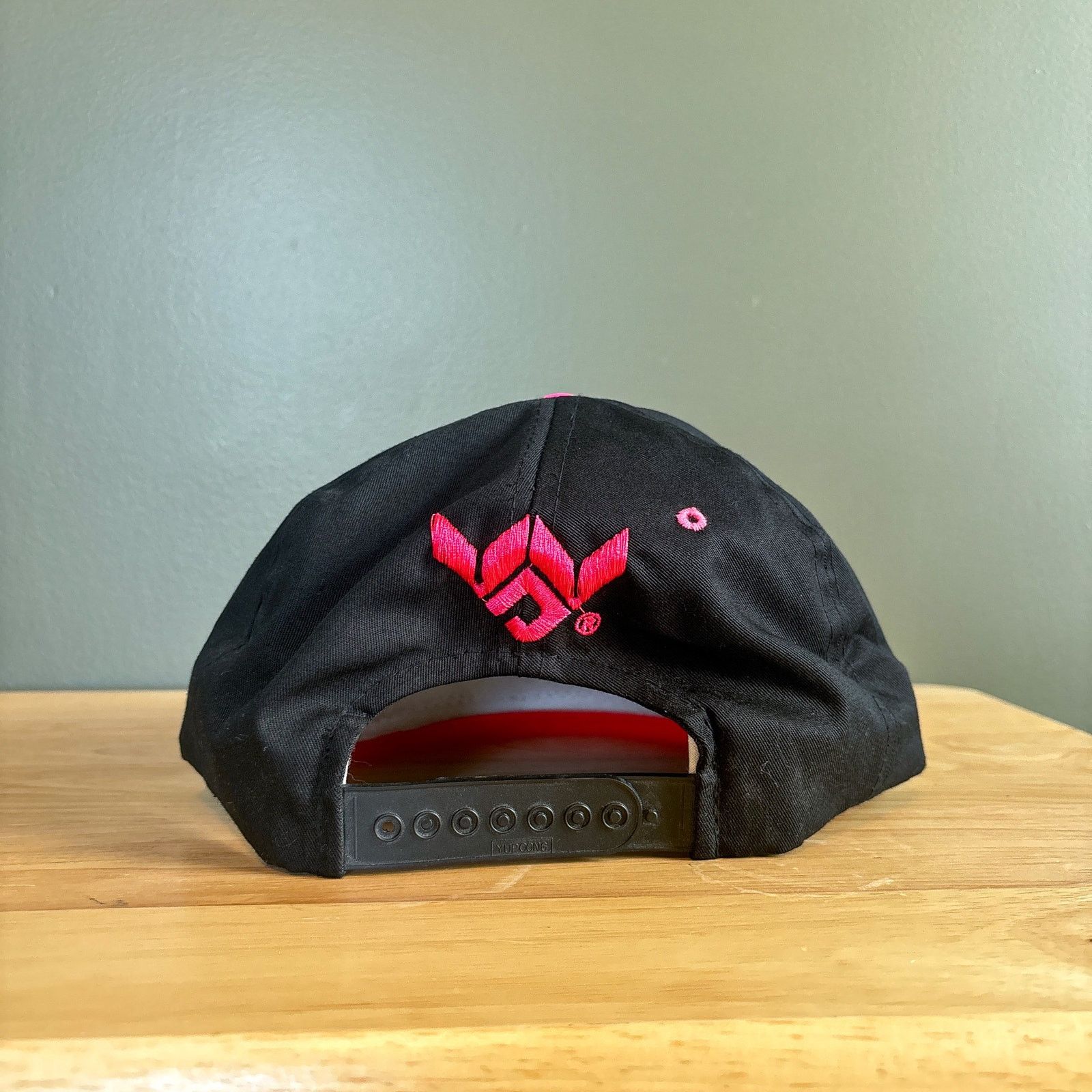 Other Vintage Advon Pink Black Yupoong Trucker Snapback Hat Size ONE SIZE - 4 Thumbnail