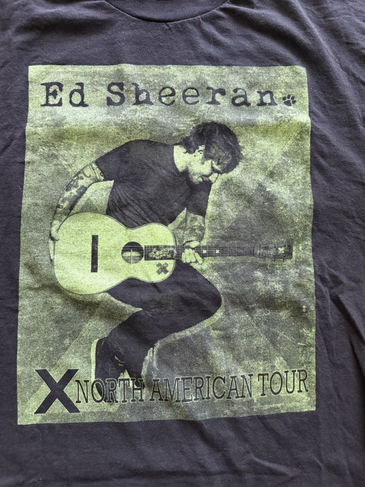 Vintage Vintage Ed Sheeran Tour T Shirt Size US L / EU 52-54 / 3 - 2 Thumbnail