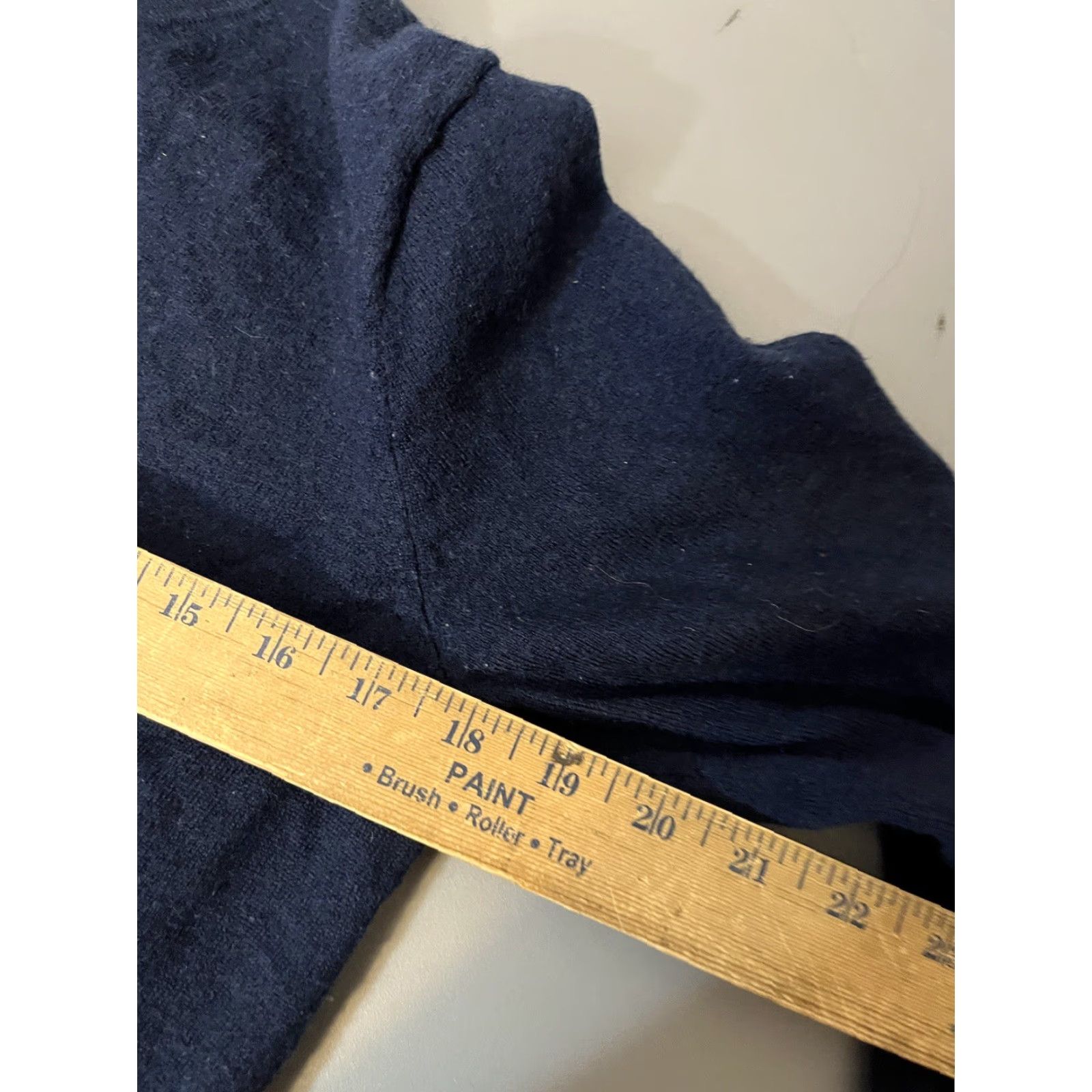 J.Crew J.CREW Sweater Mens Size L Slim Merino Wool Blue V-Neck Pullover 03795 Size US L / EU 52-54 / 3 - 7 Thumbnail
