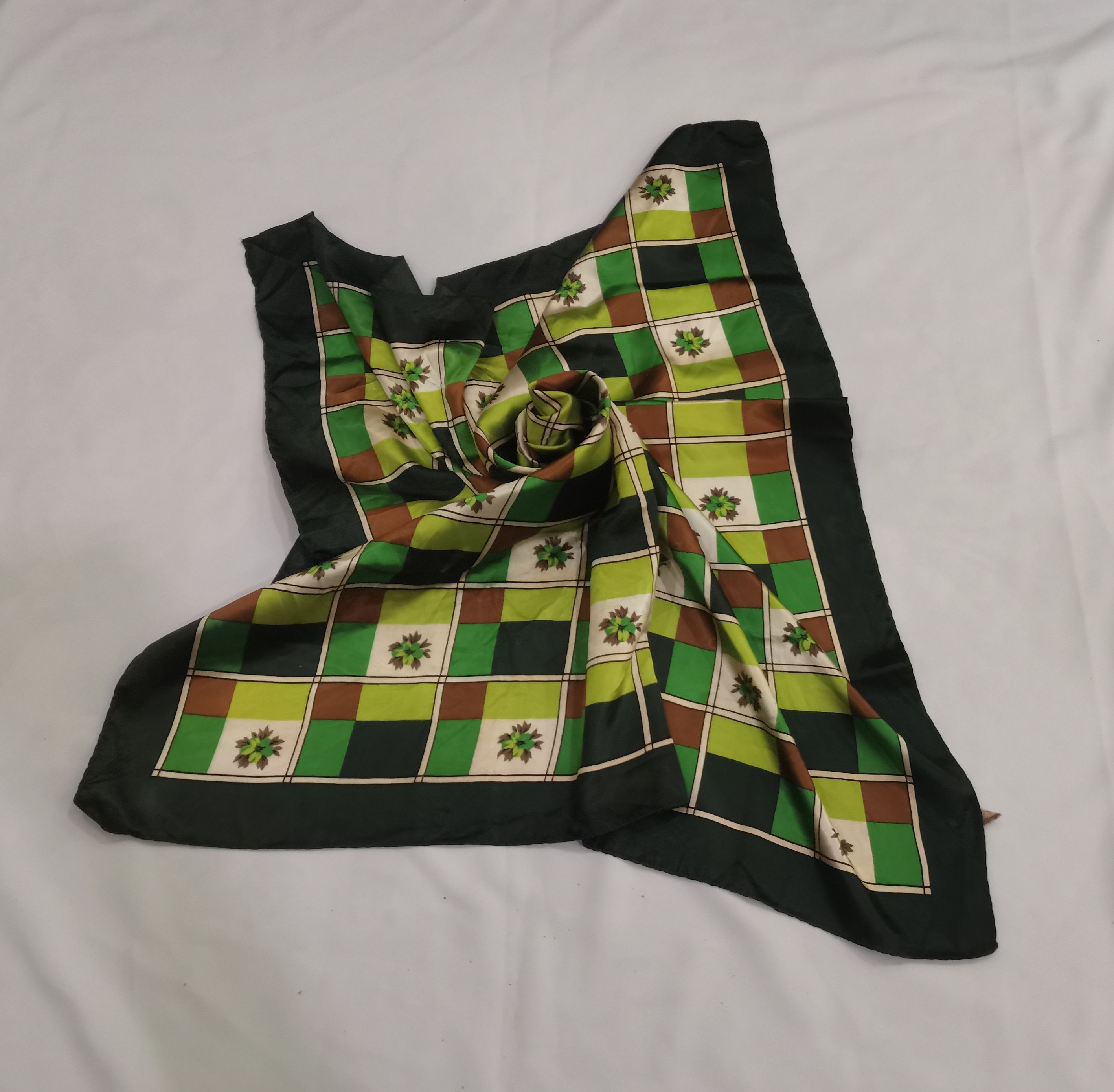 Designer × Vintage Rare vintage luxury scarves nice design Size ONE SIZE - 3 Thumbnail