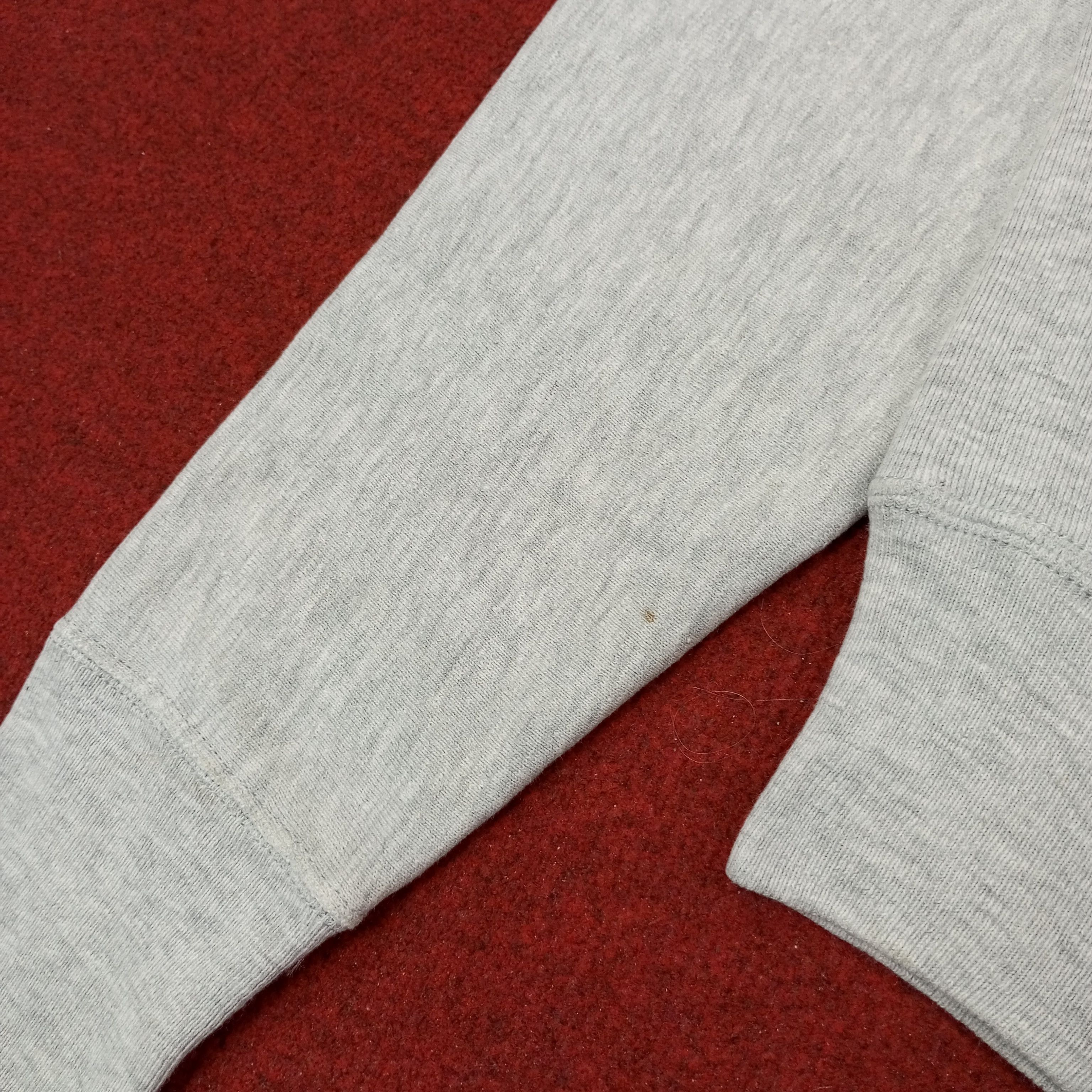 Vintage Newton Athletics Vintage Sweatshirt c225n2 Size US L / EU 52-54 / 3 - 5 Thumbnail