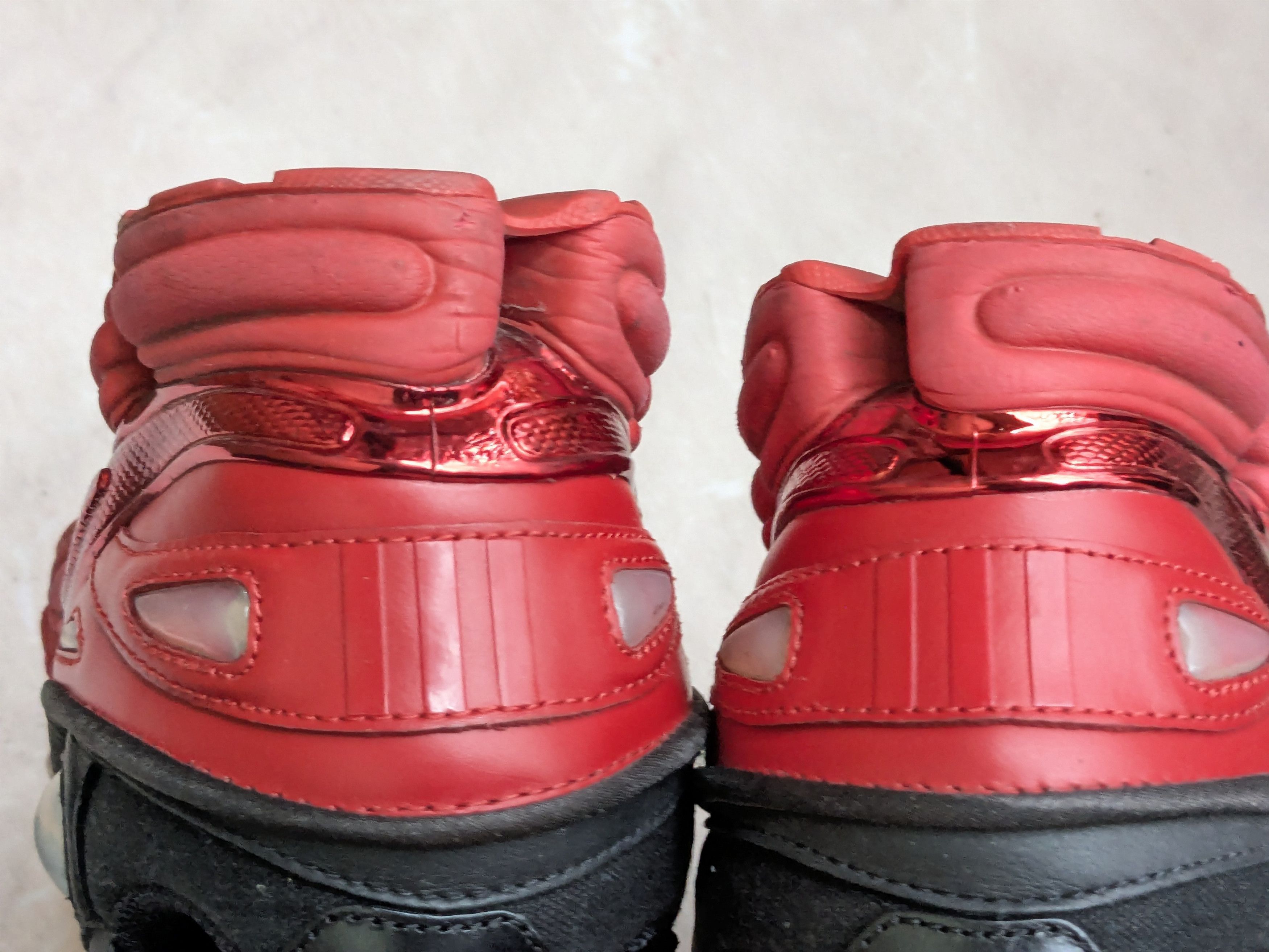 Raf Simons Adidas Raf Simons Ozweego 3 Black Scarlet DA8775 Black 7 Size US 7 / EU 40 - 15 Thumbnail
