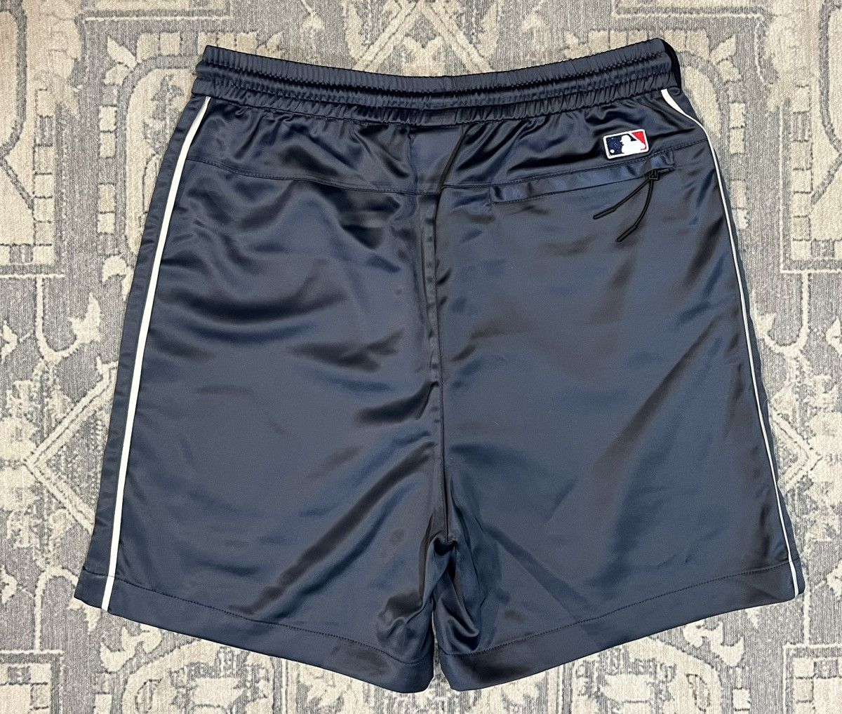 Kith × MLB × New York Yankees Kith x MLB NY shorts Size US 30 / EU 46 - 4 Thumbnail