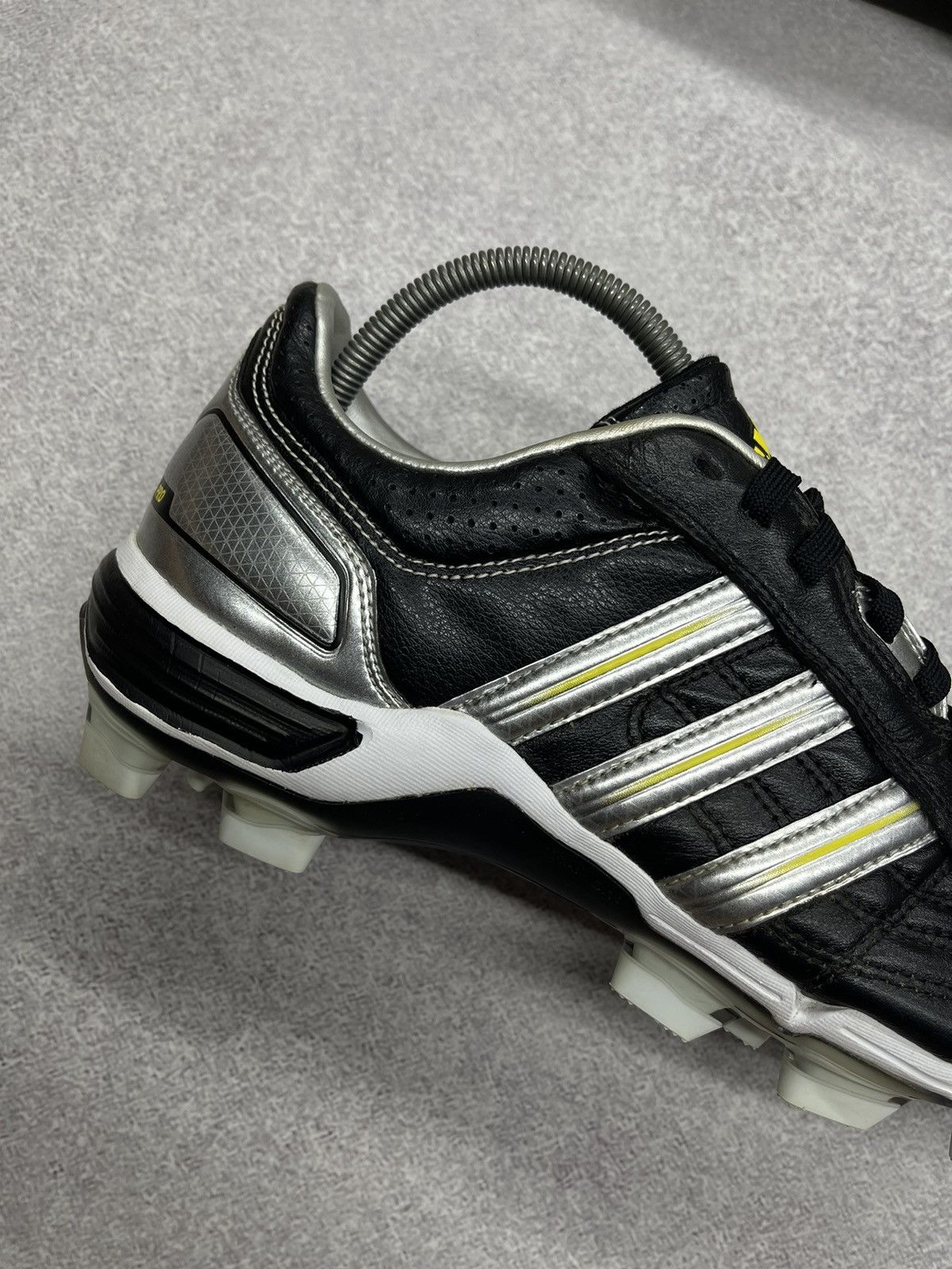 Adidas × Vintage Vintage Adidas 118 Pro Rugby Leather Shoes Y2K Size US 9 / EU 42 - 9 Thumbnail