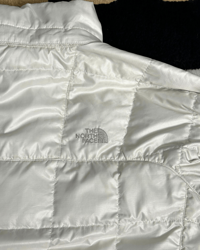 The North Face × Vintage The North Face Women's 600 White Puffer Jacket - Size M Size M / US 6-8 / IT 42-44 - 7 Thumbnail