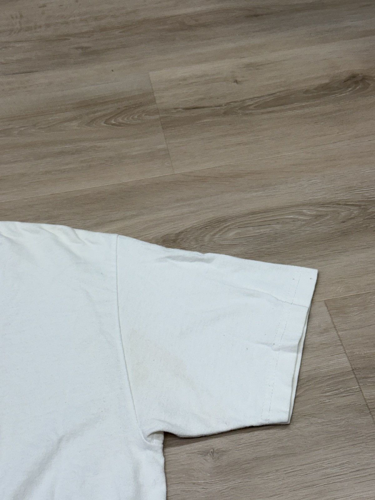 Supreme Supreme 2011 Japan Relief Box Logo Tee Size US L / EU 52-54 / 3 - 9 Thumbnail