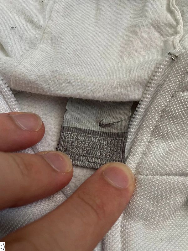 Nike × Vintage Nike Vintage Boxy Fit White Spellout Logo Hoodie 90s Size US L / EU 52-54 / 3 - 3 Thumbnail