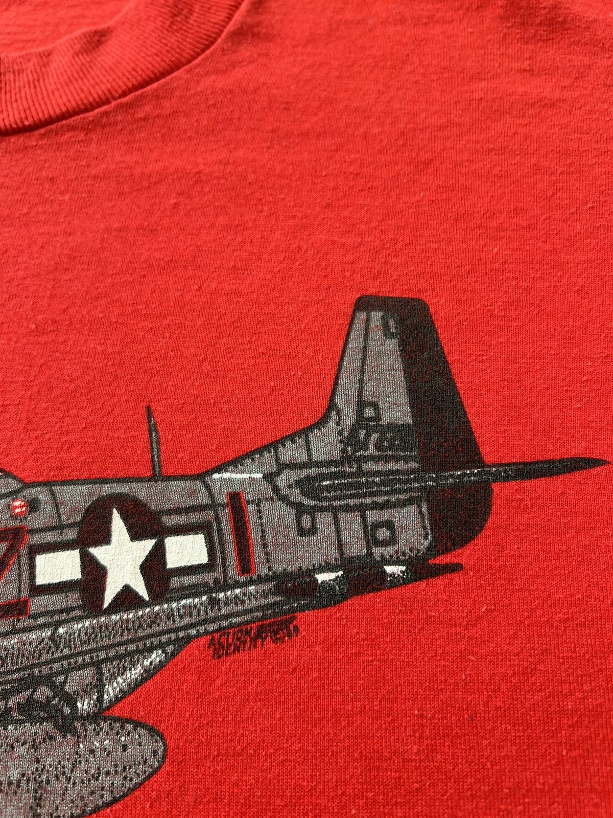 Vintage Vintage 90s P-51 Mustang Fighter-Bomber Airplane Red T-shirt Size US XL / EU 56 / 4 - 5 Thumbnail
