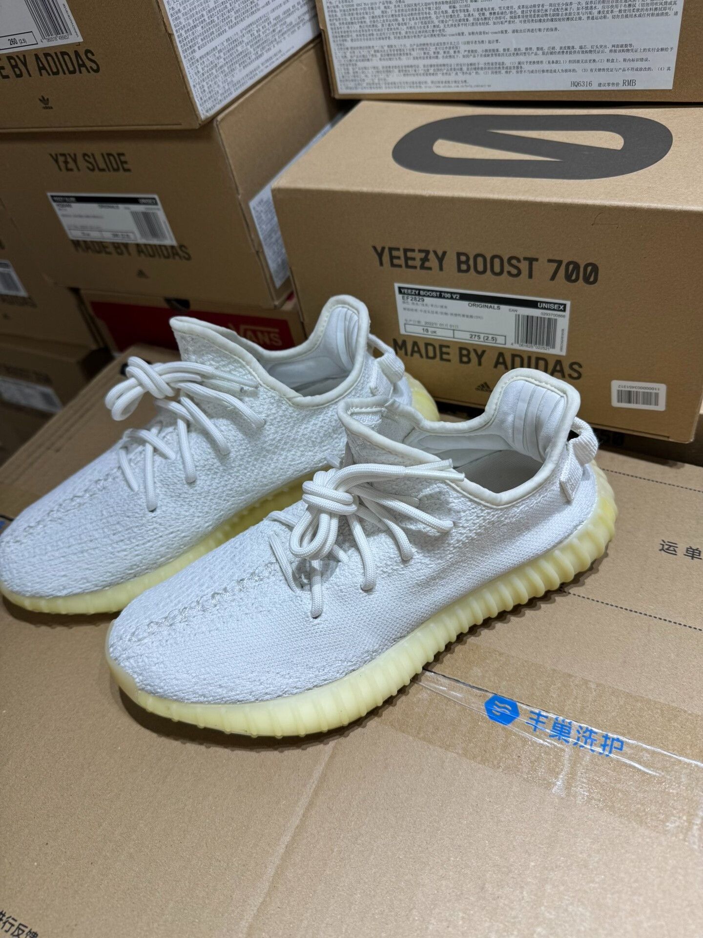Adidas Adidas YEEZY350 White Lowtop Sneakers 39 Men Size US 6.5 / EU 39-40 - 1 Thumbnail