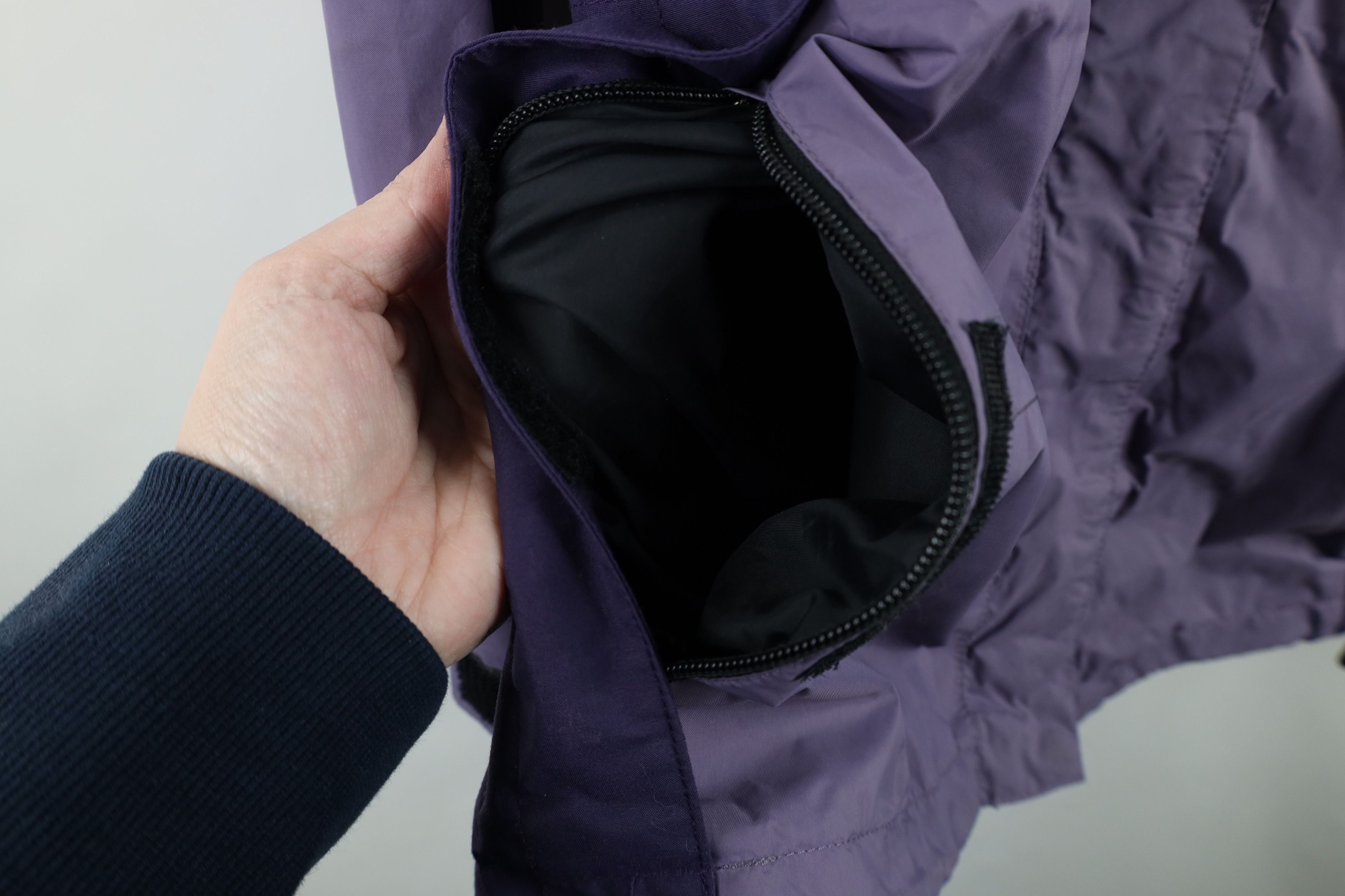 The North Face × Vintage Vintage 90s The North Face Goretex Hooded Jacket Purple Size S / US 4 / IT 40 - 9 Thumbnail