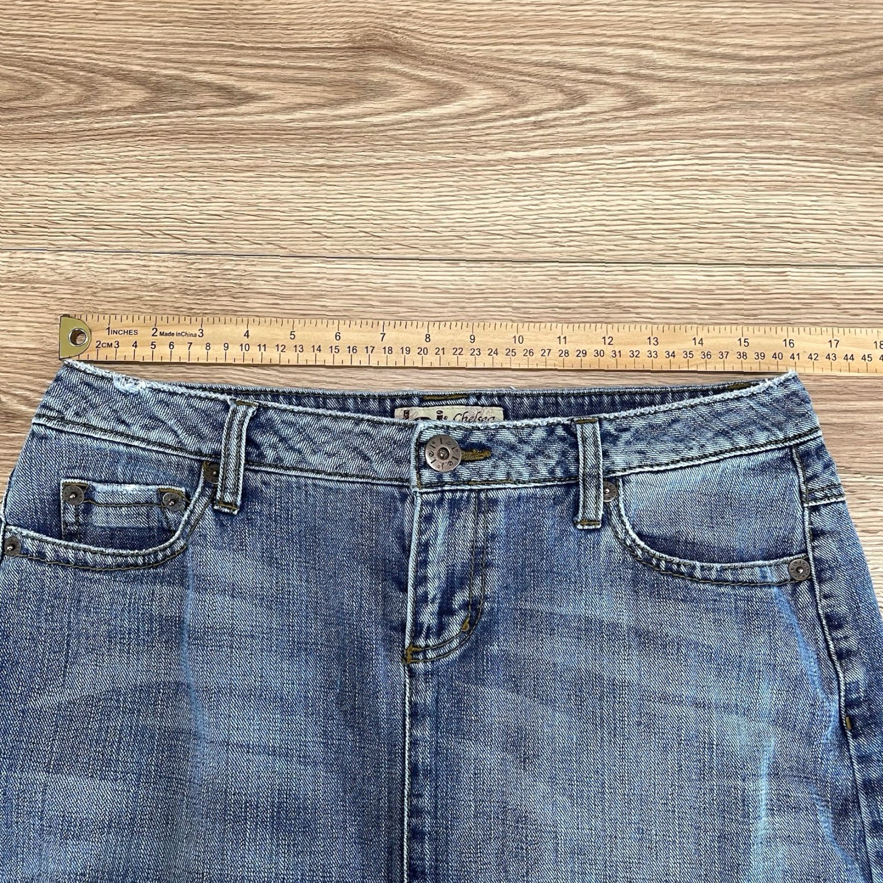 Vintage VINTAGE LEI Chelsea Denim Skirt Low Rise Long Size 11 Blue Womens Size 32" / US 10 / IT 46 - 4 Thumbnail