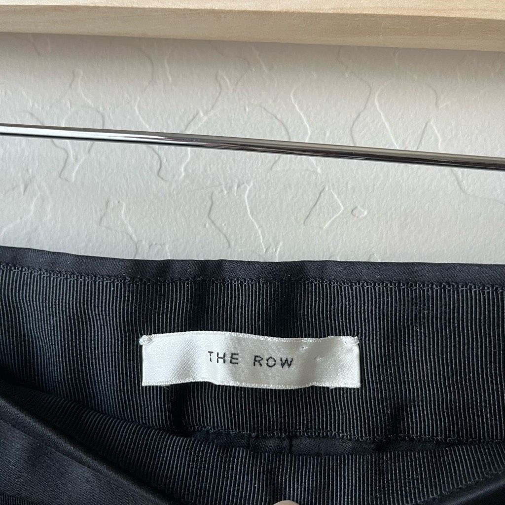 The Row The Row Black Mid Rise Straight Leg Cropped Cotton Trouser P Size 28" / US 6 / IT 42 - 6 Thumbnail