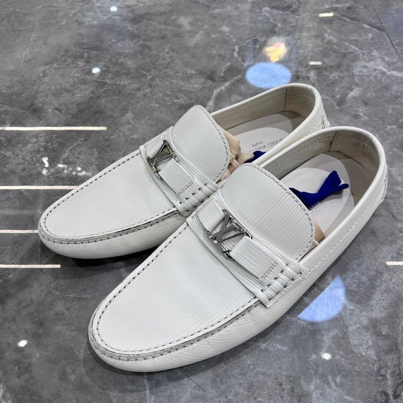 Louis Vuitton Louis Vuitton White Leather Slip-On Casual Shoes - Size US 8 / EU 41 - 1 Thumbnail